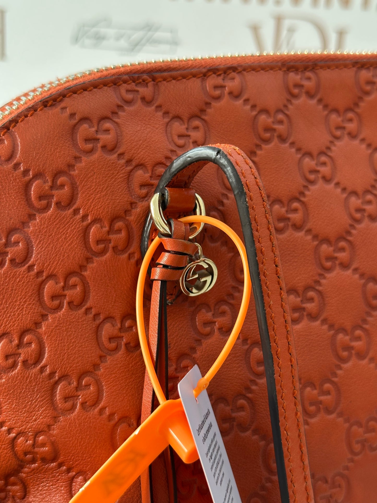 200744 - Gucci Tote Orange