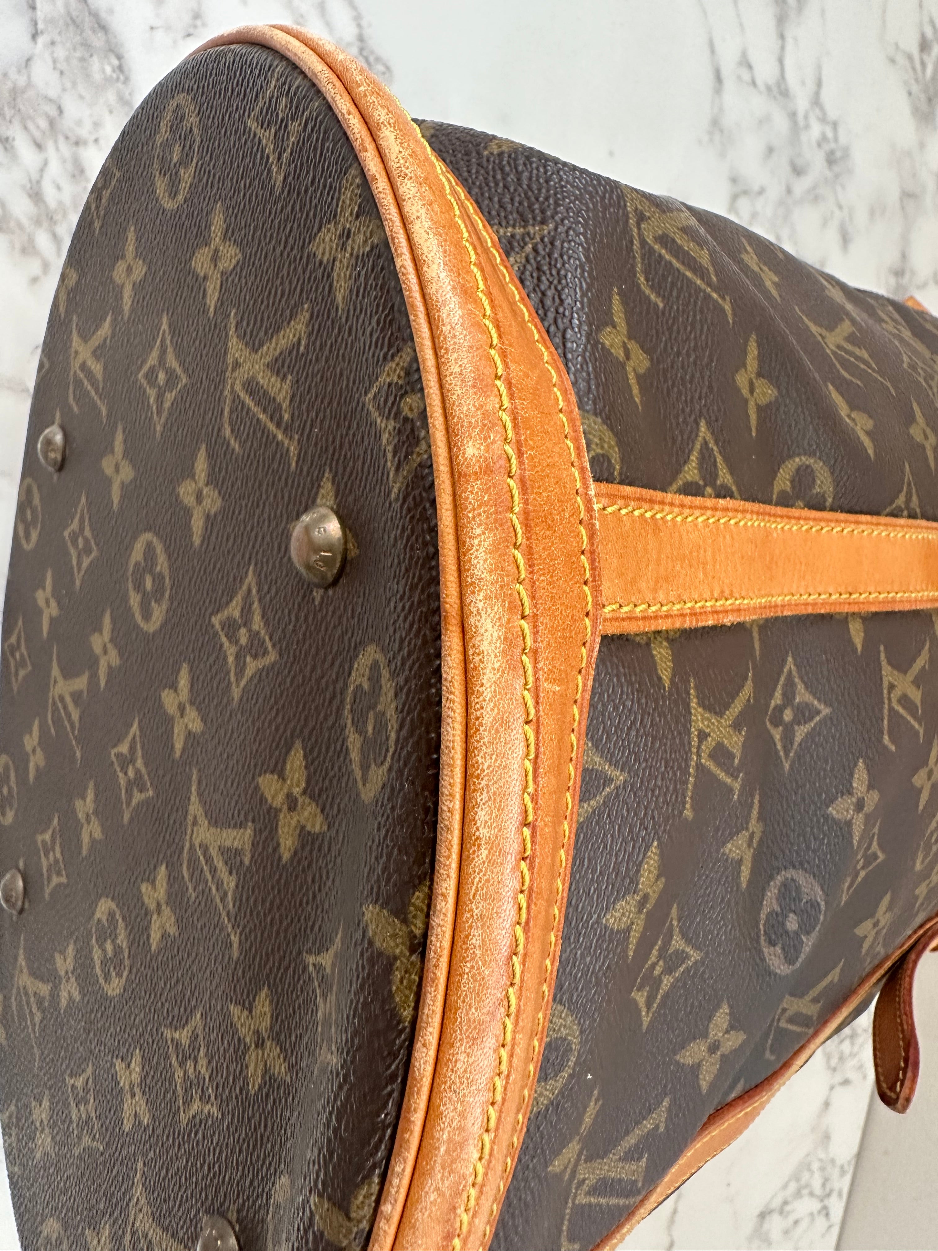 Louis Vuitton Bucket GM