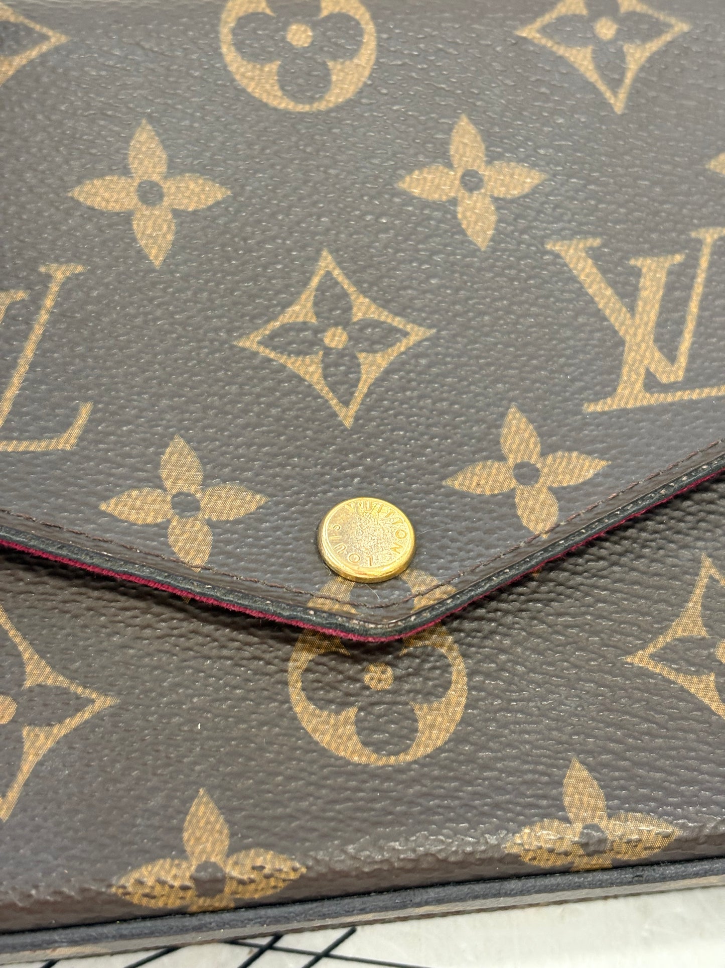 201586 - Louis Vuitton Felicie
