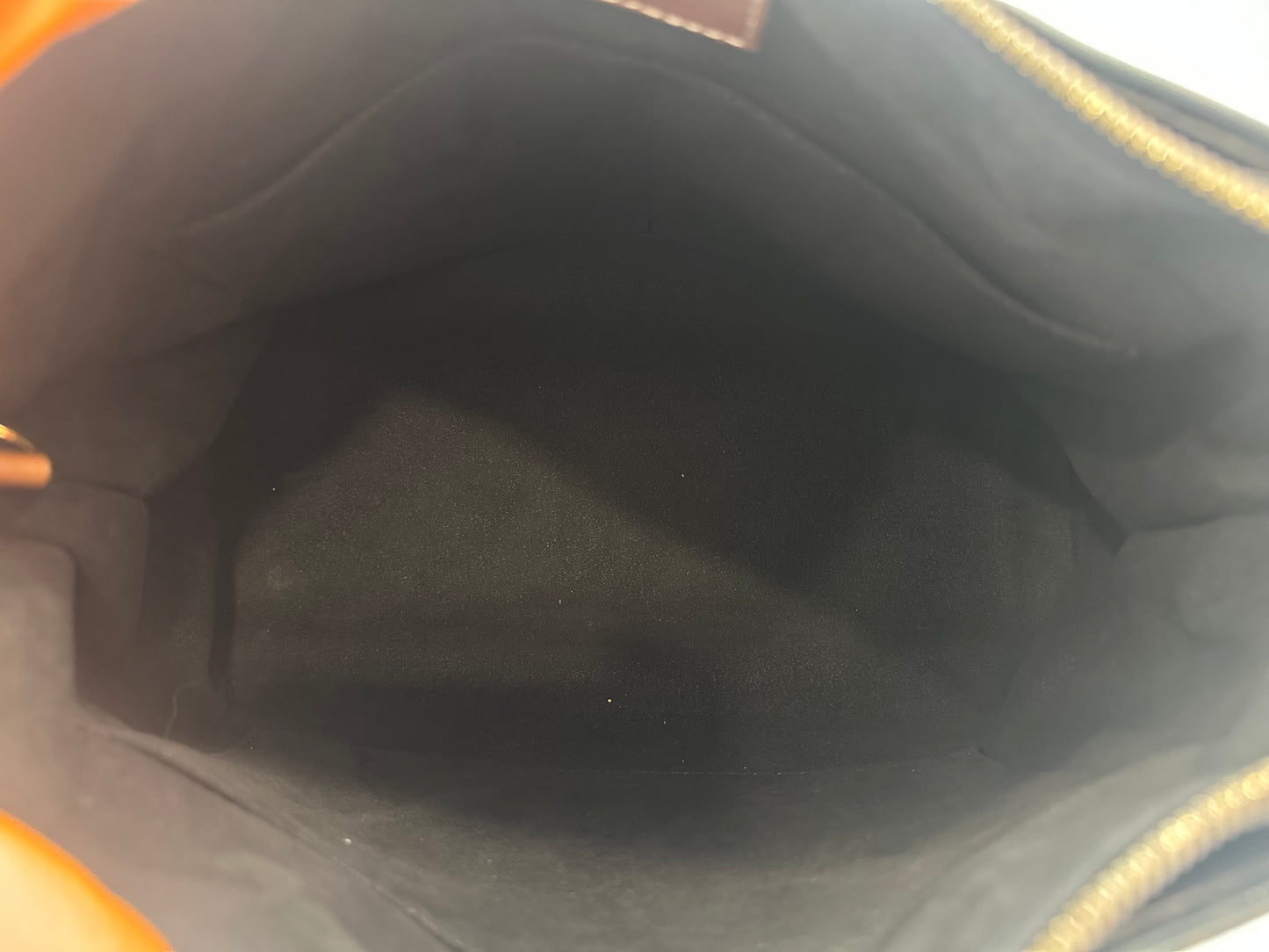 017896 - Louis Vuitton Pallas