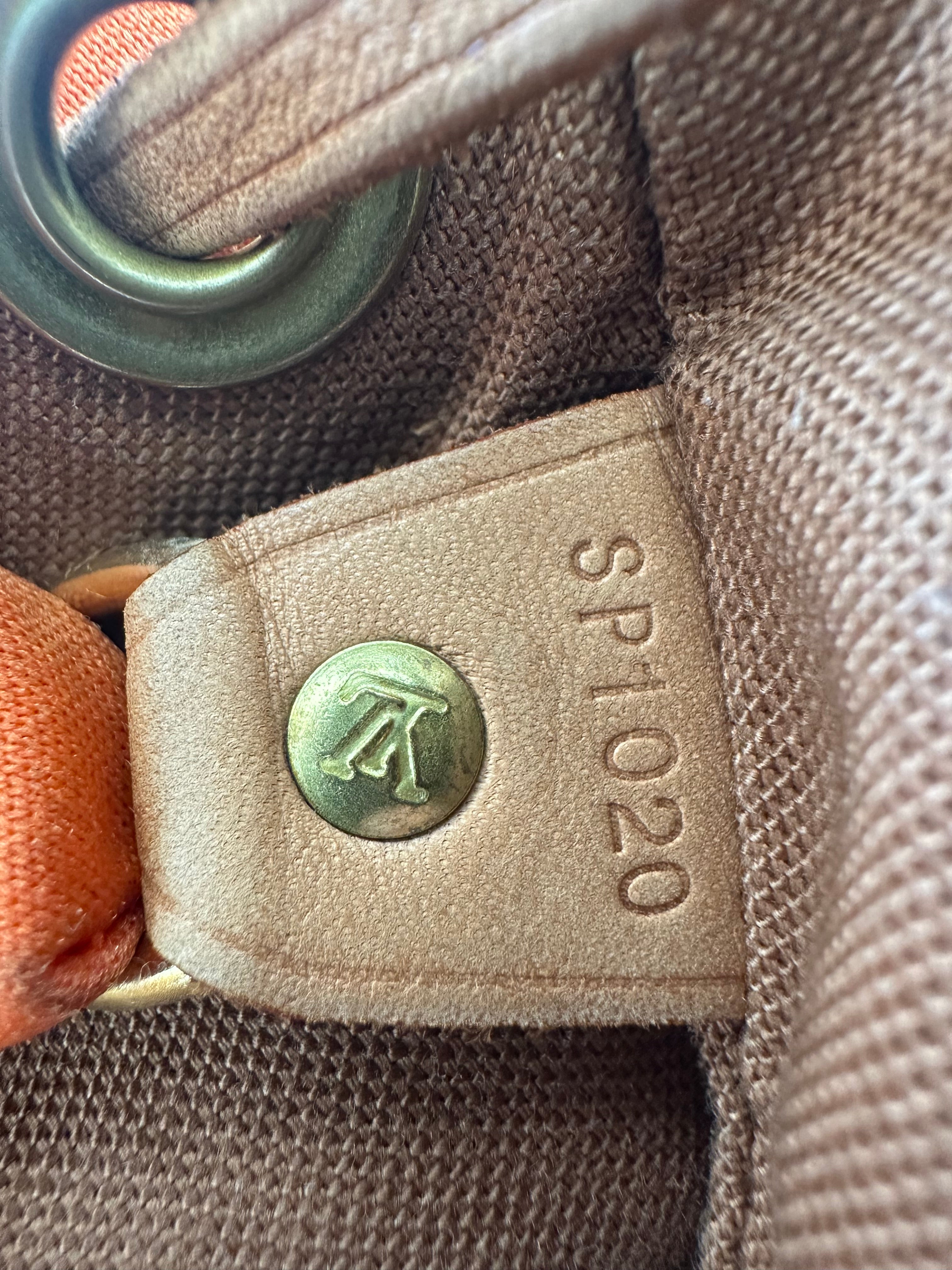 Louis Vuitton Montsouris MM