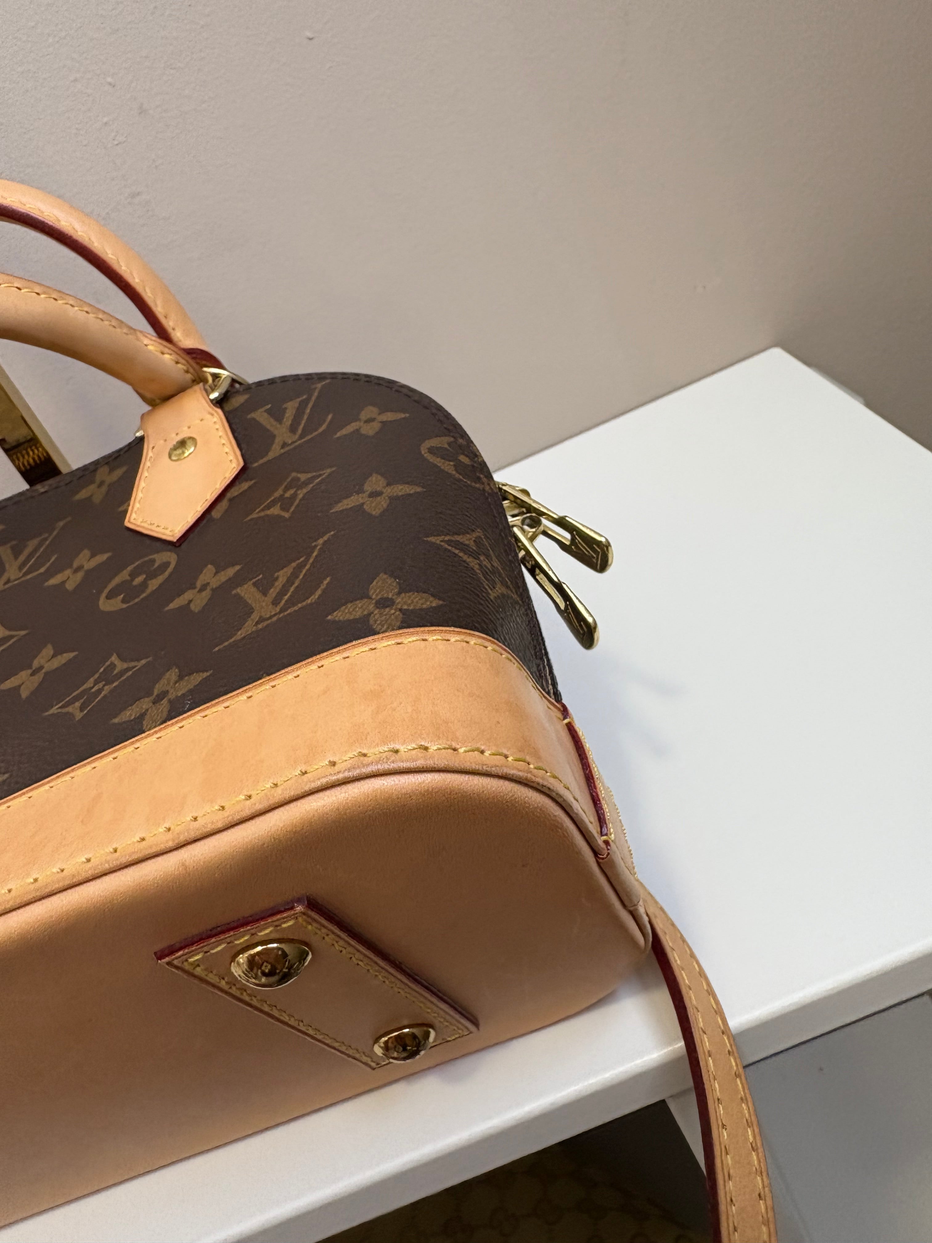 Louis Vuitton Alma BB