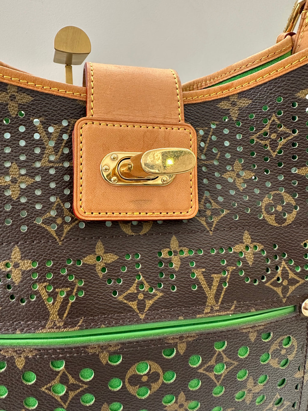 Louis Vuitton Musette Perfo