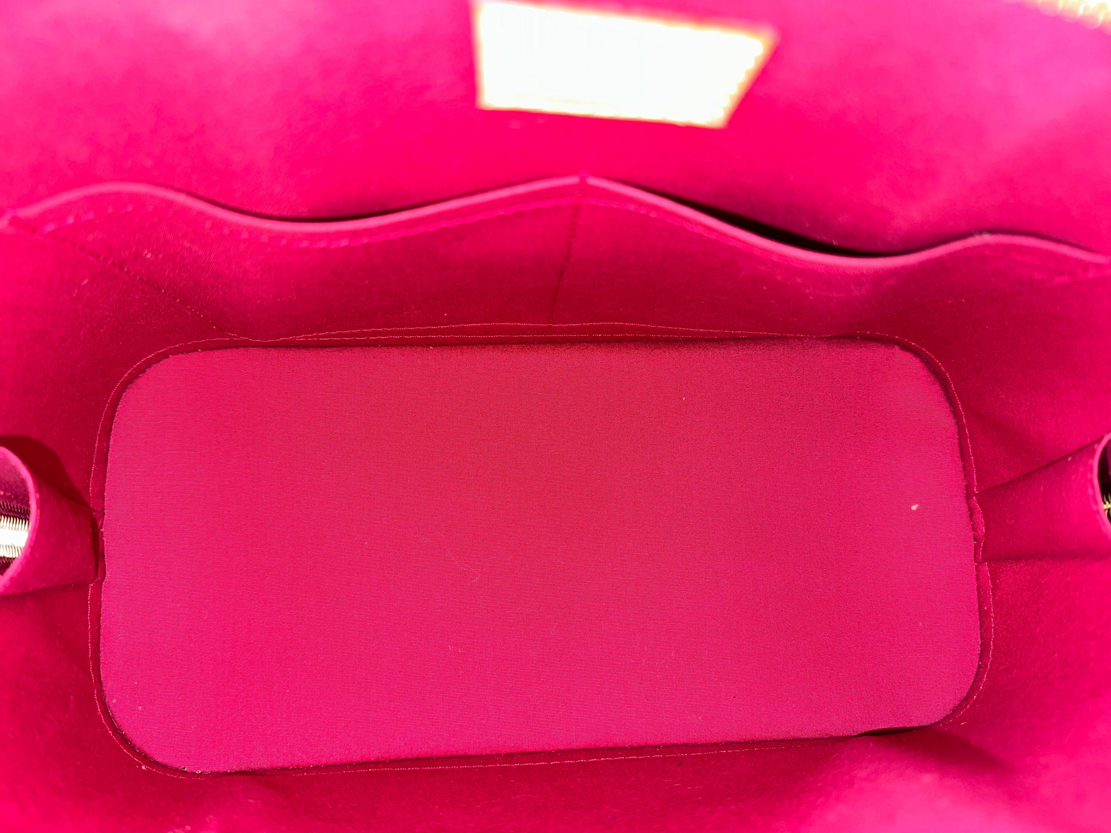 Louis Vuitton Alma Vernis Red