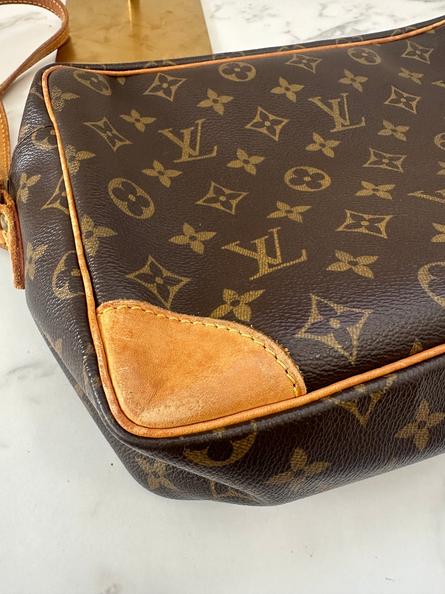 Louis Vuitton Trocadero 27