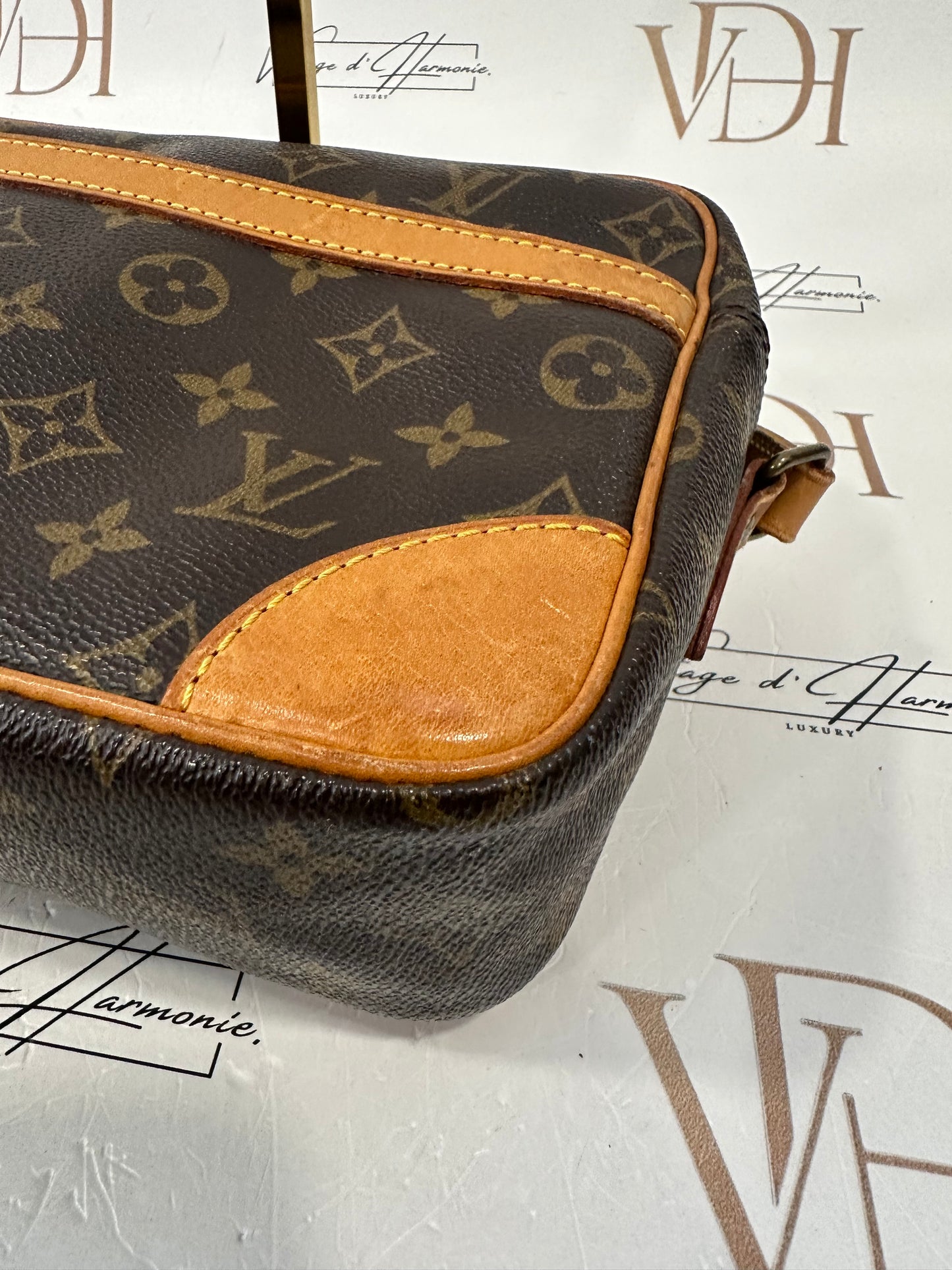 017792 - Louis Vuitton Trocadero 27