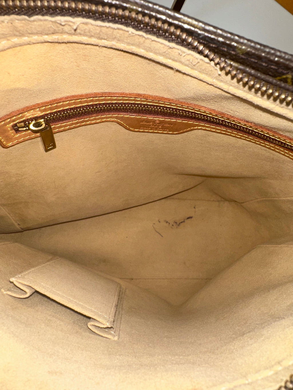 Louis Vuitton Looping GM