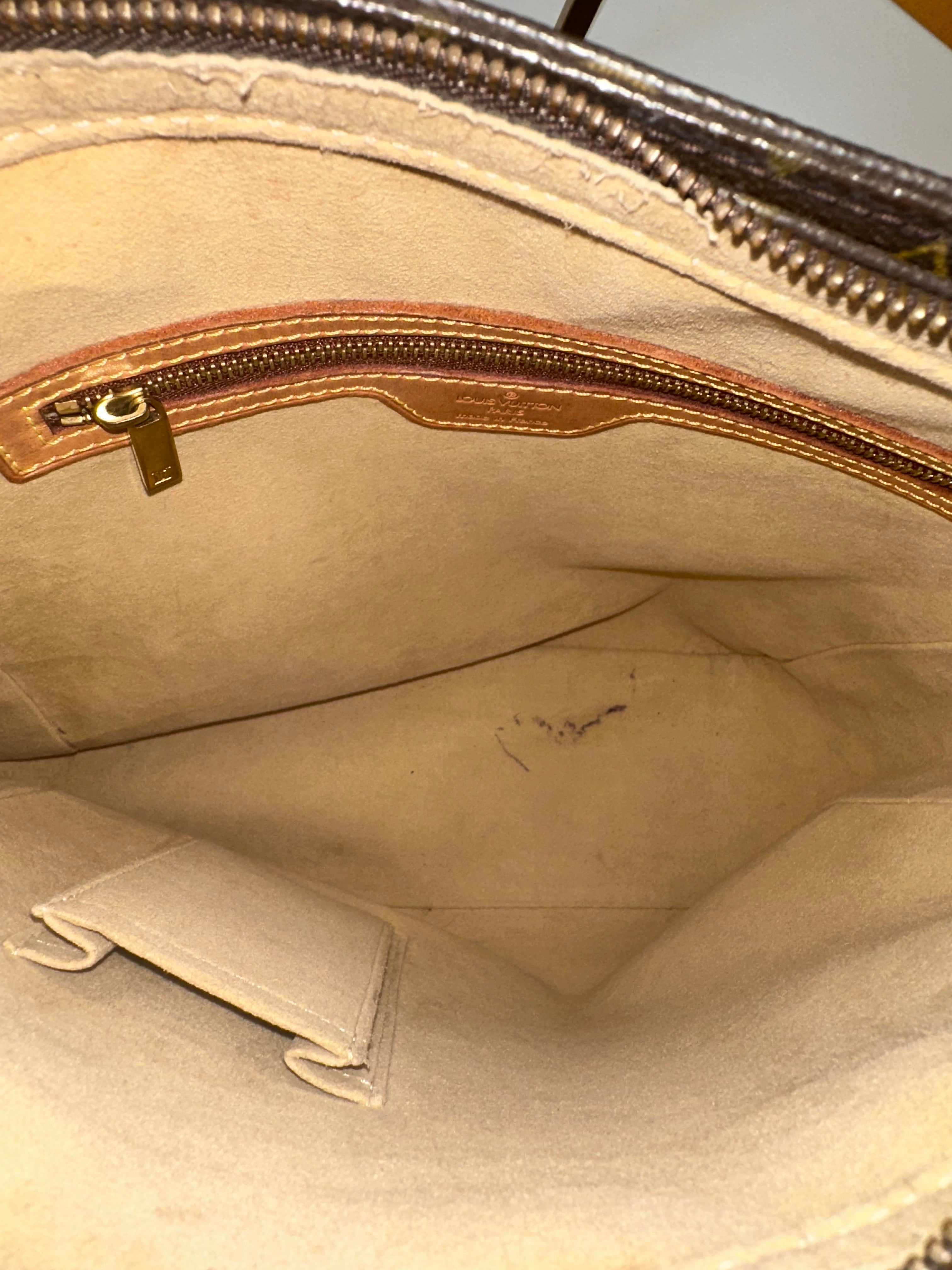 Louis Vuitton Looping GM