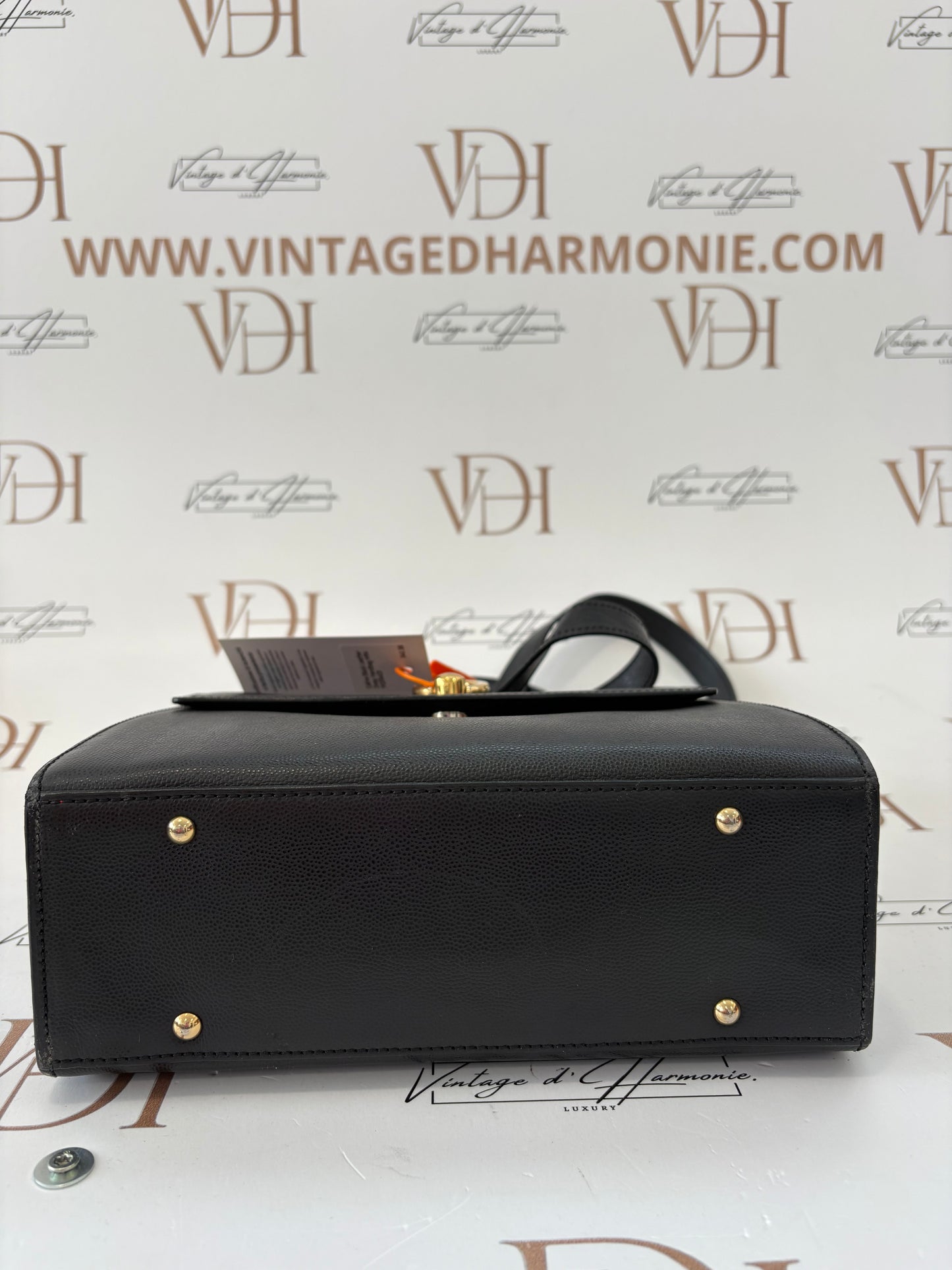 018160 - Celine Black Leather