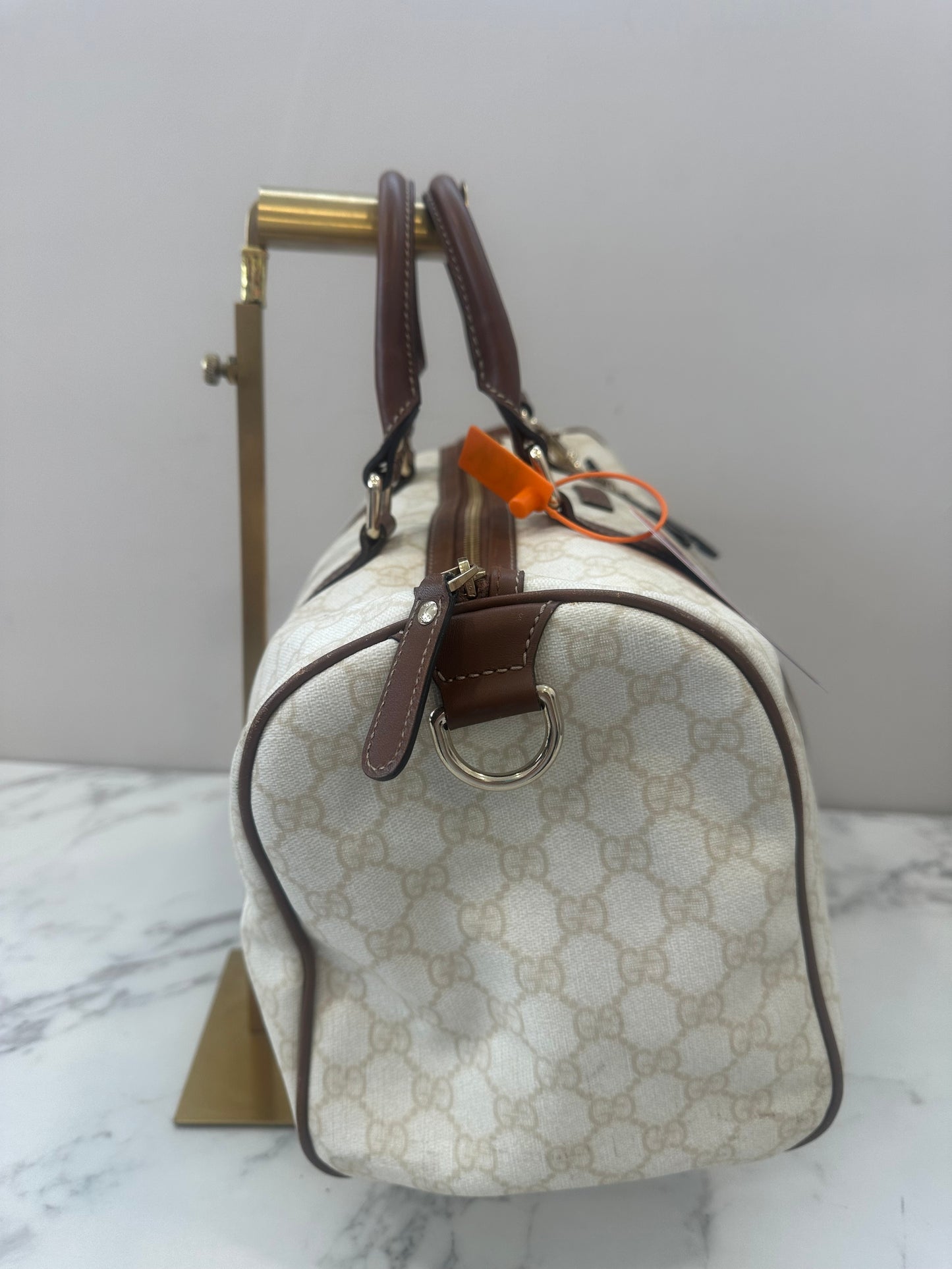 Gucci White