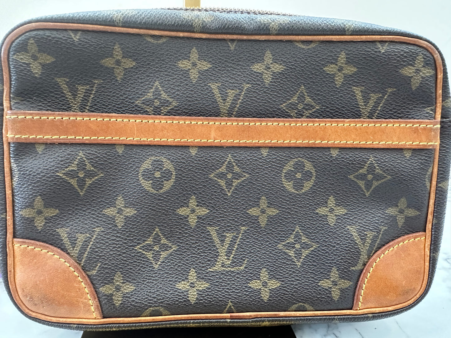 Louis Vuitton Trocadero 24