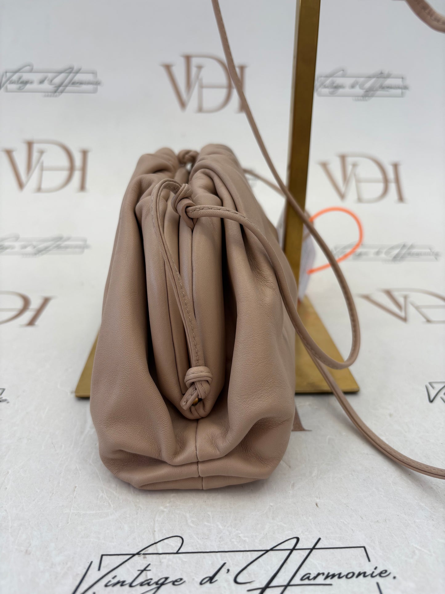 383750 - Bottega Veneta The Pouch