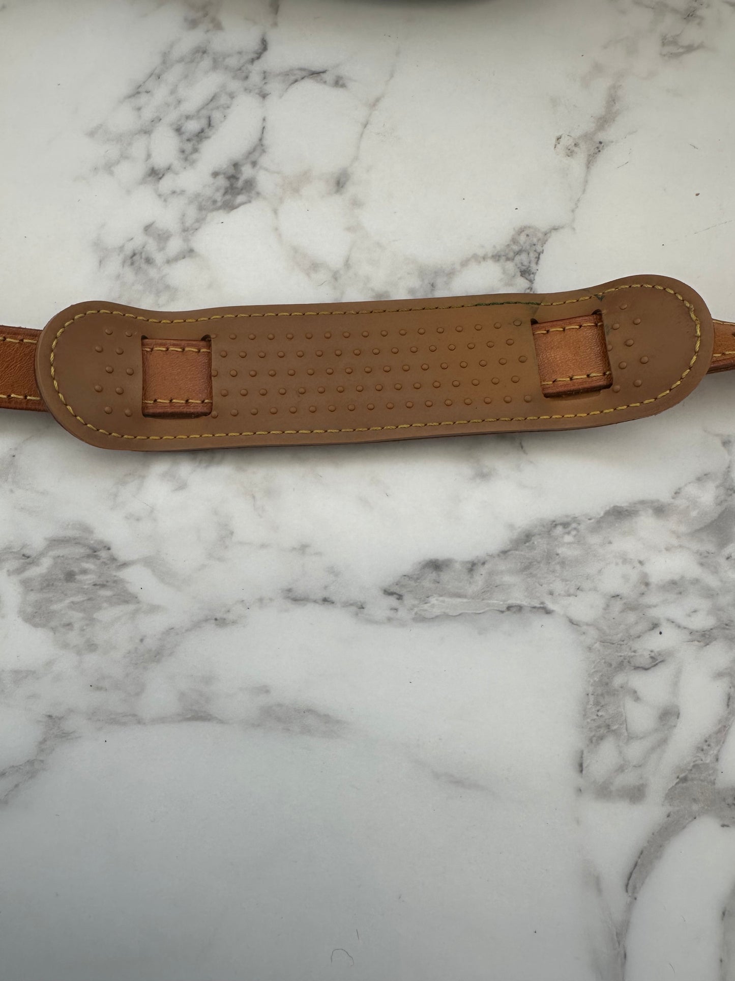 Louis Vuitton Saumur 30