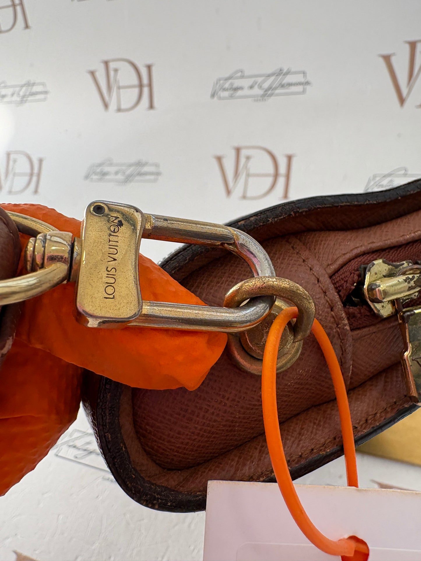 016926 - Louis Vuitton Orsay