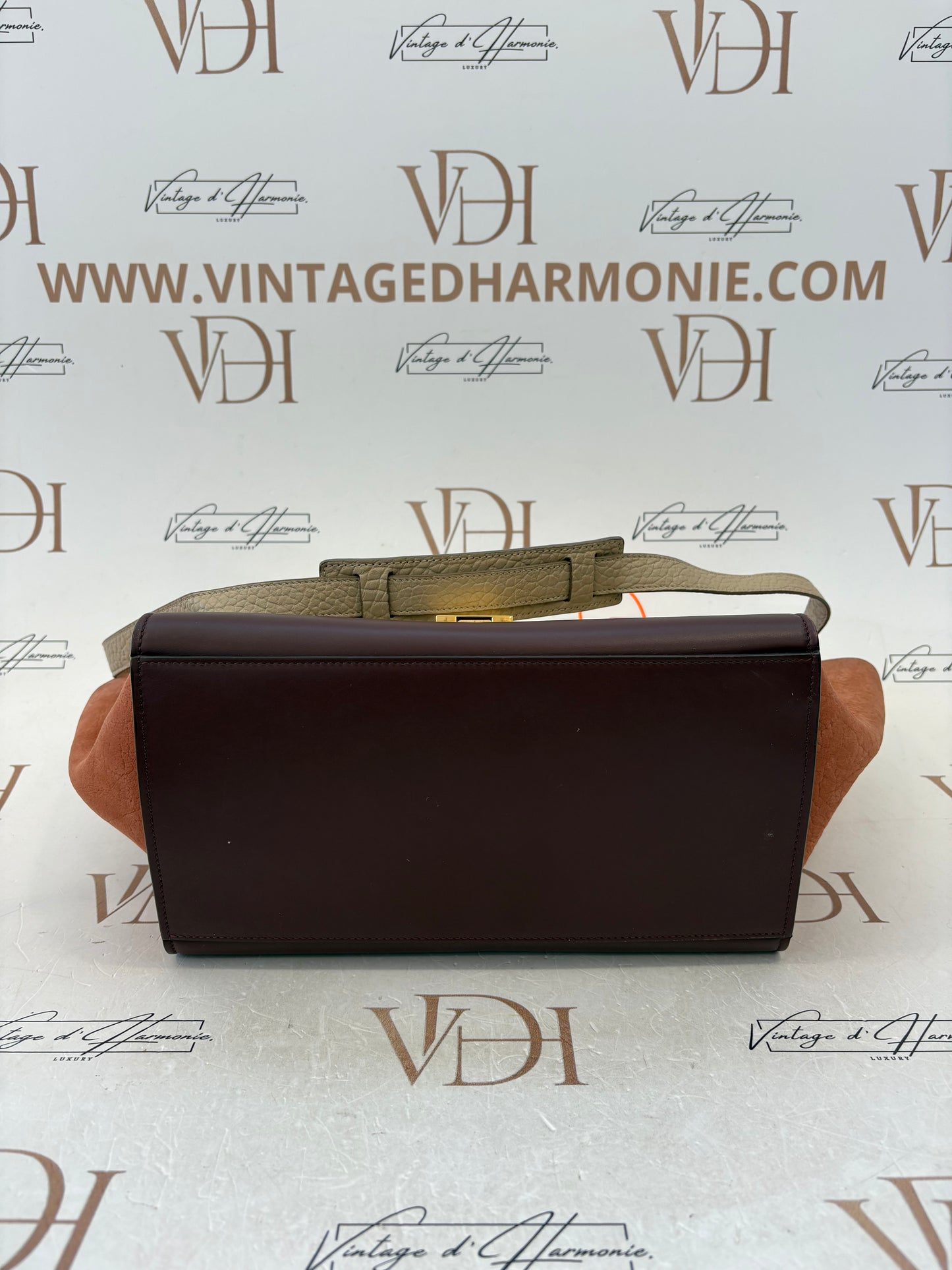 383733 - Céline Trapeze