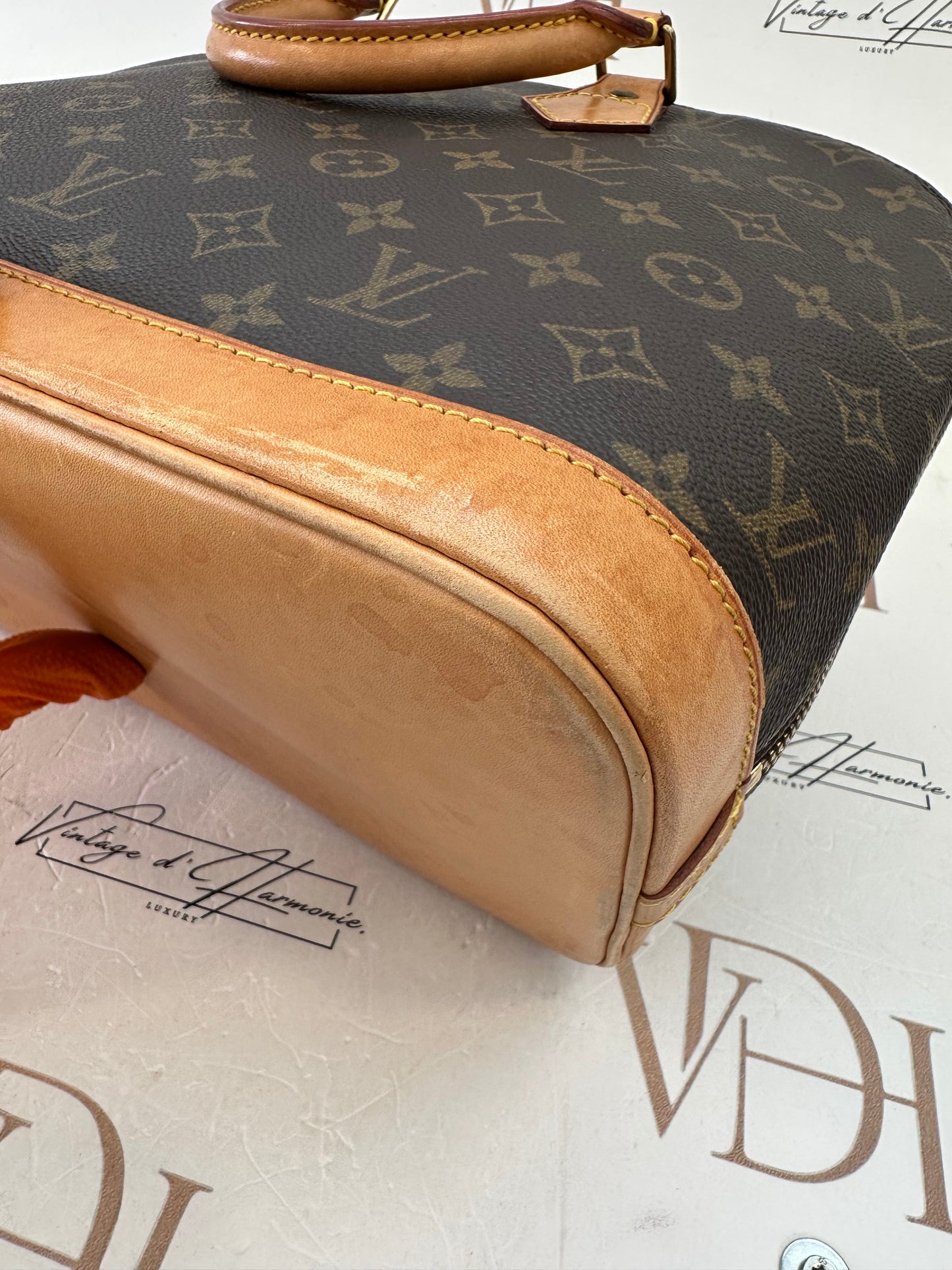 016904 - Louis Vuitton Alma