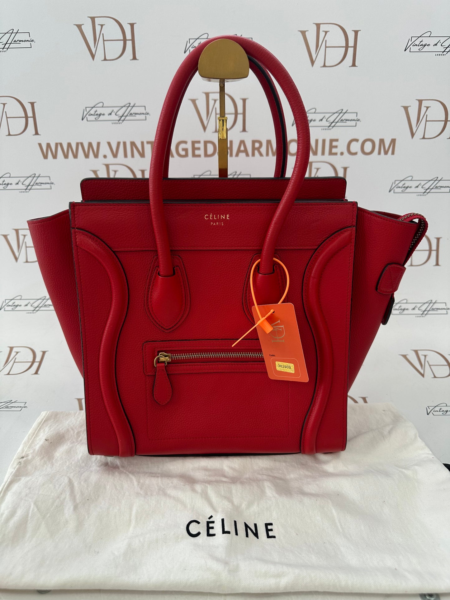 382909 - Celine Luggage Red