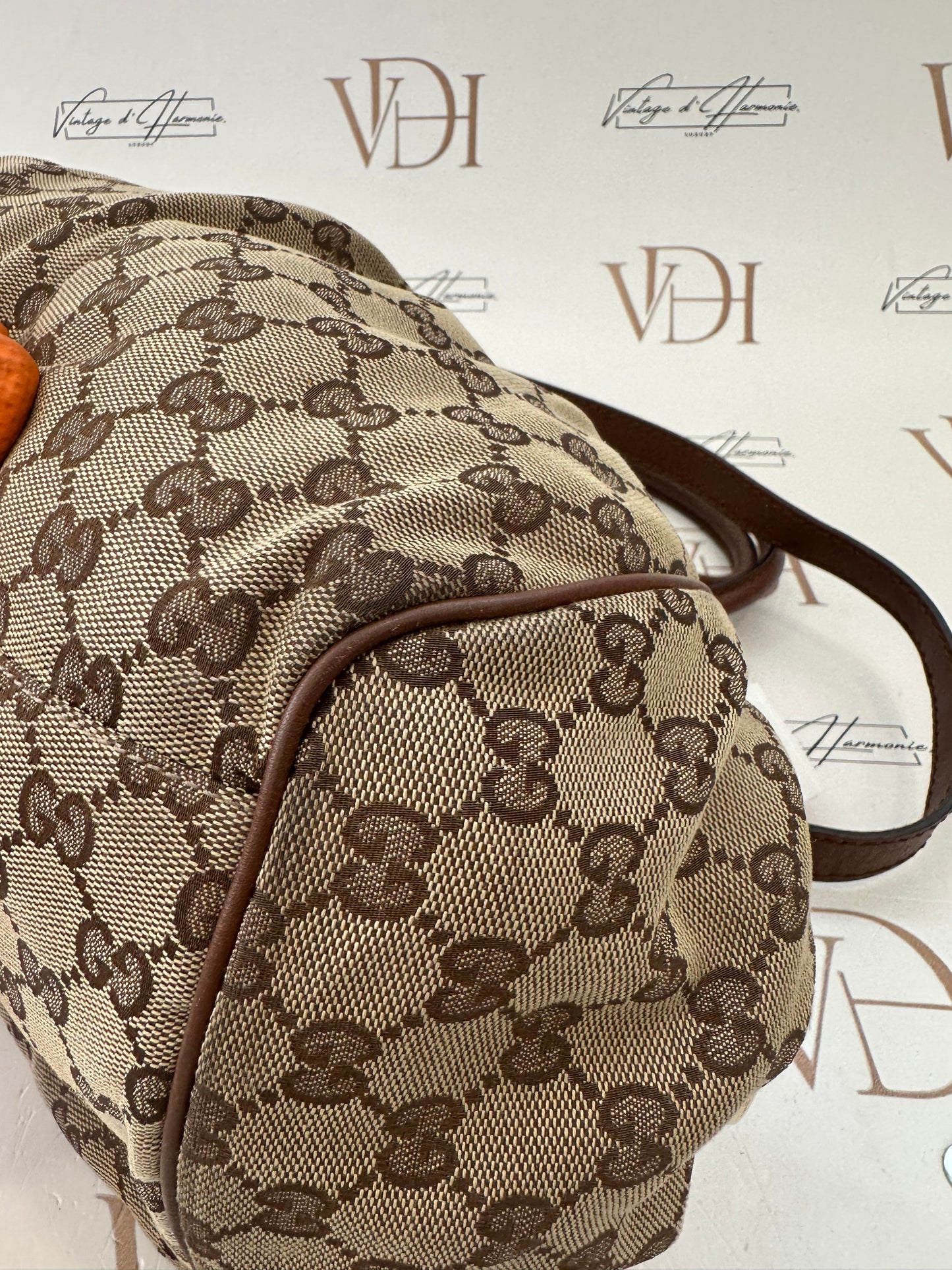 382476 - Gucci Sukey