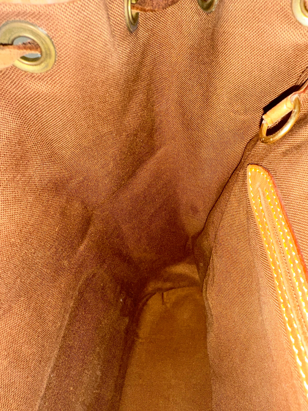 Louis Vuitton Montsouris MM