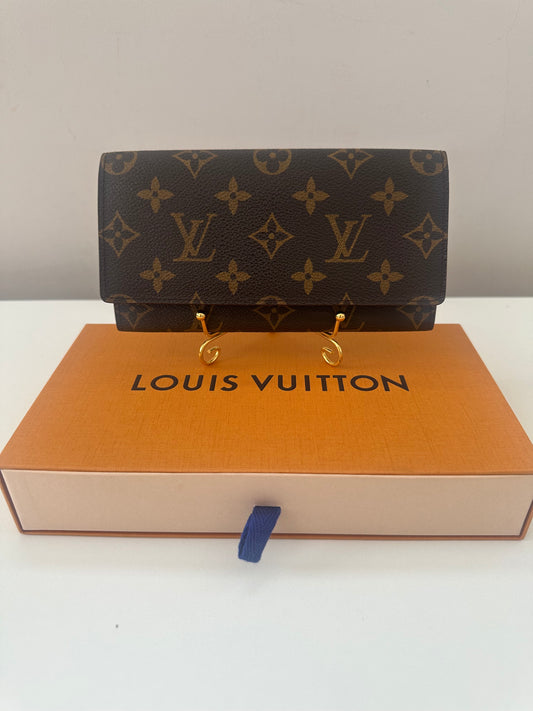 Louis Vuitton Porto Circle Long Wallet