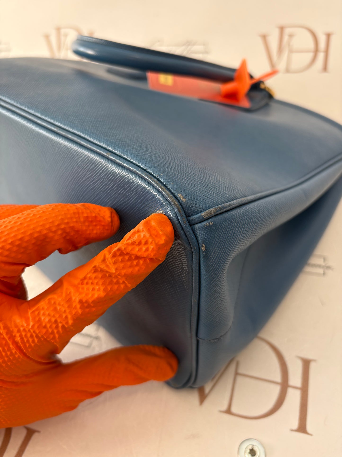 383516 - Prada Blue