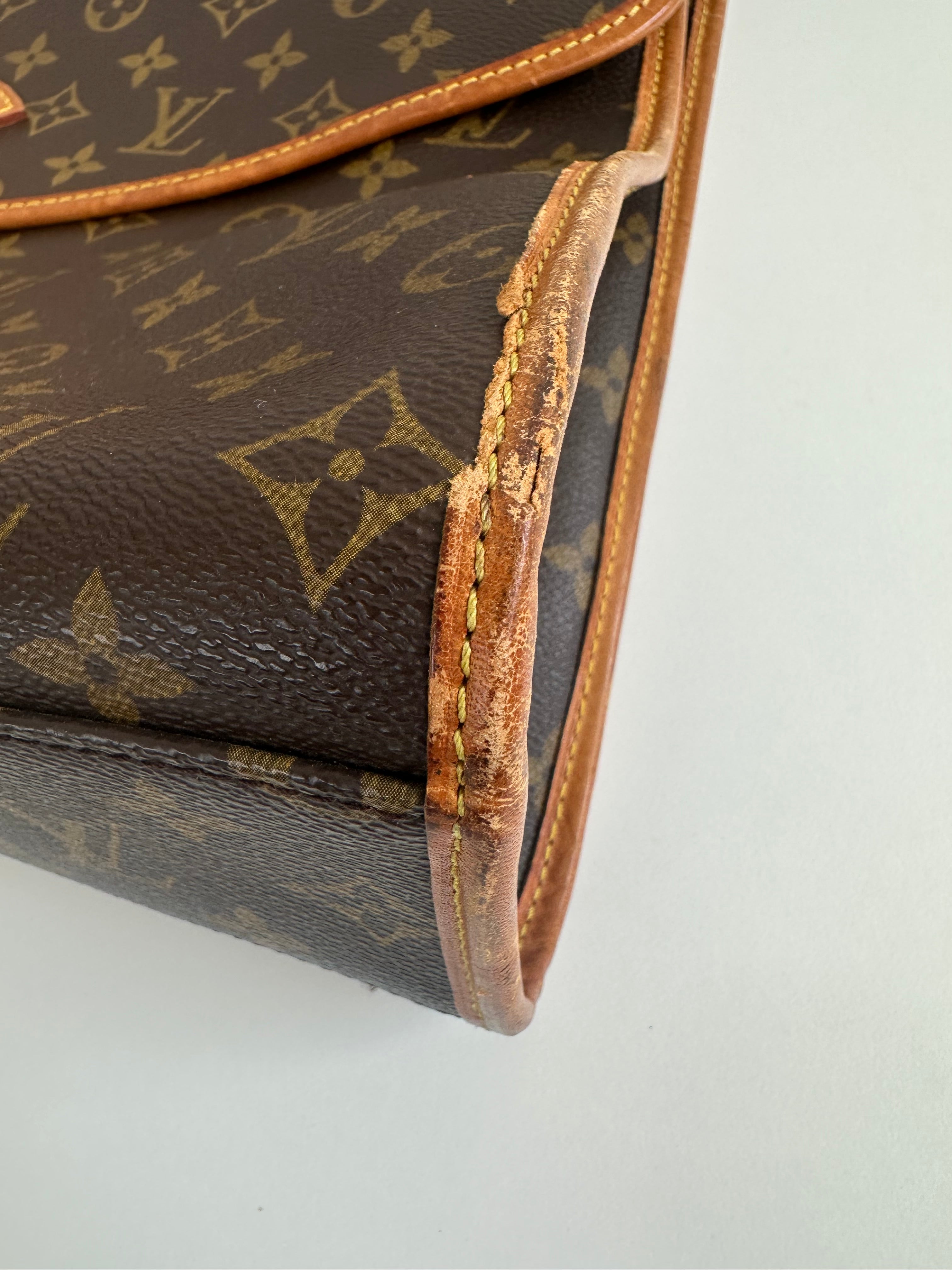 Louis Vuitton Beverly Business