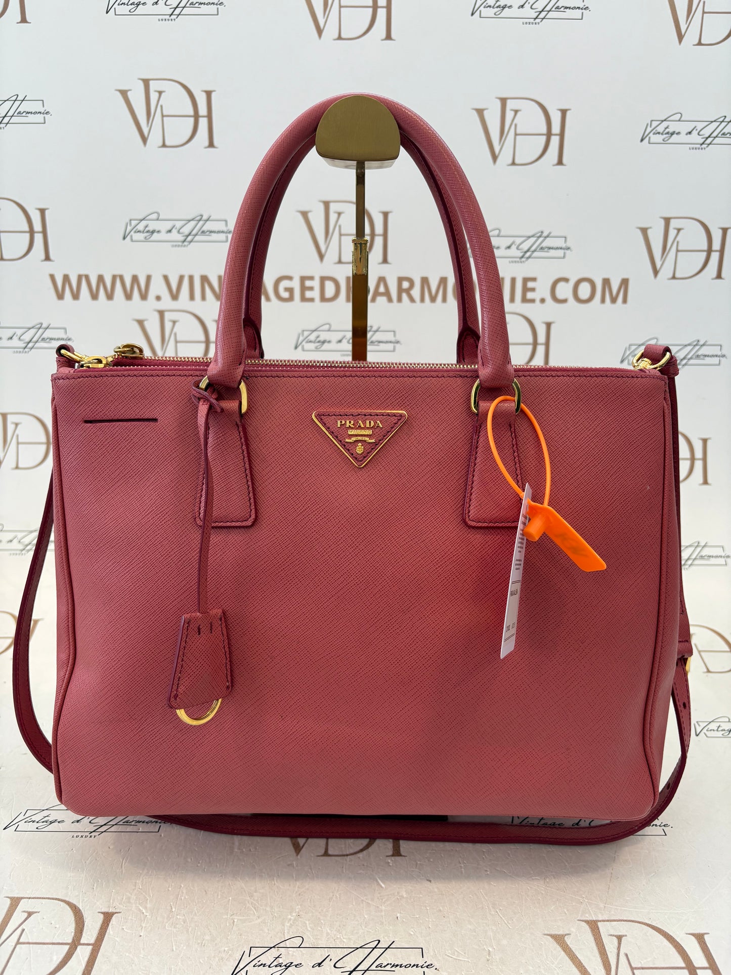 201002 - Prada Galleria Pink