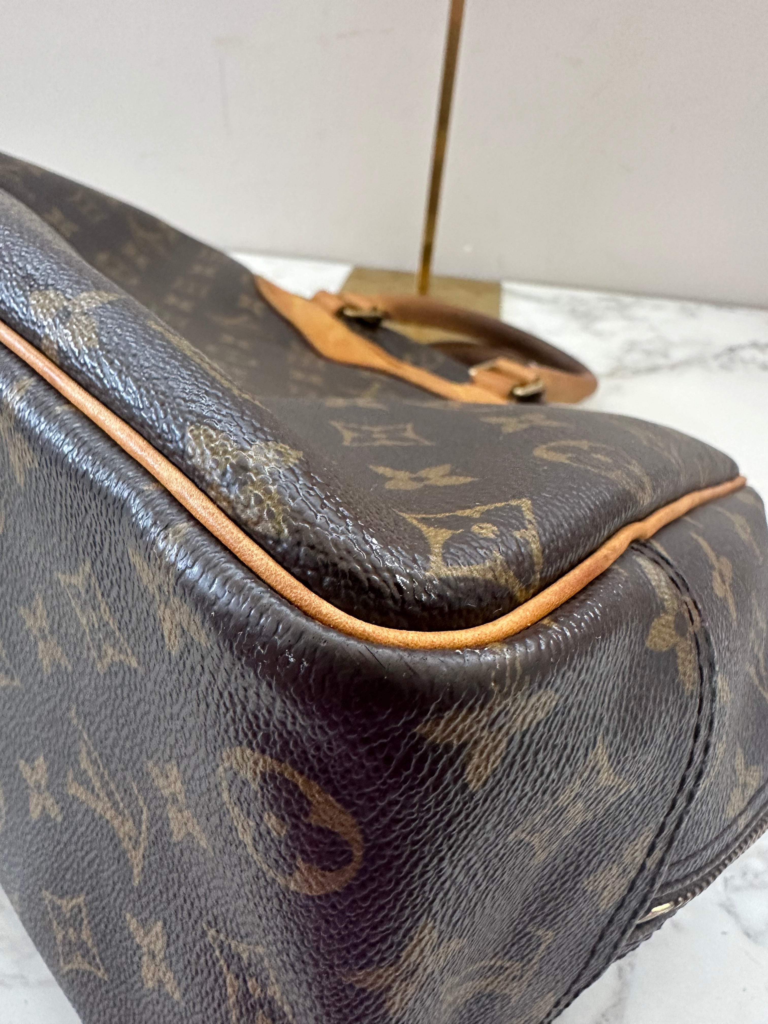 Louis Vuitton Deauville