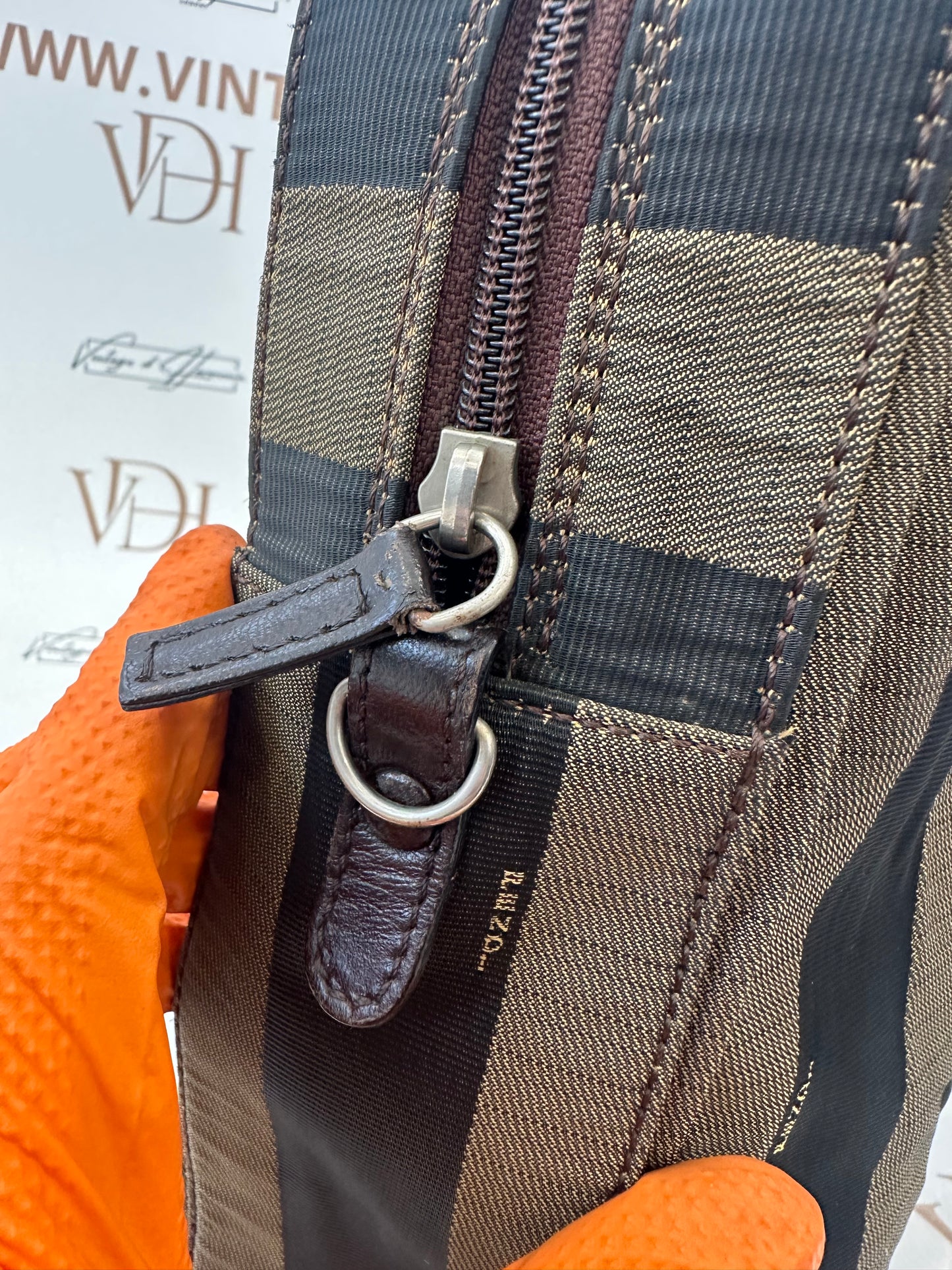 102492 - Fendi Messenger