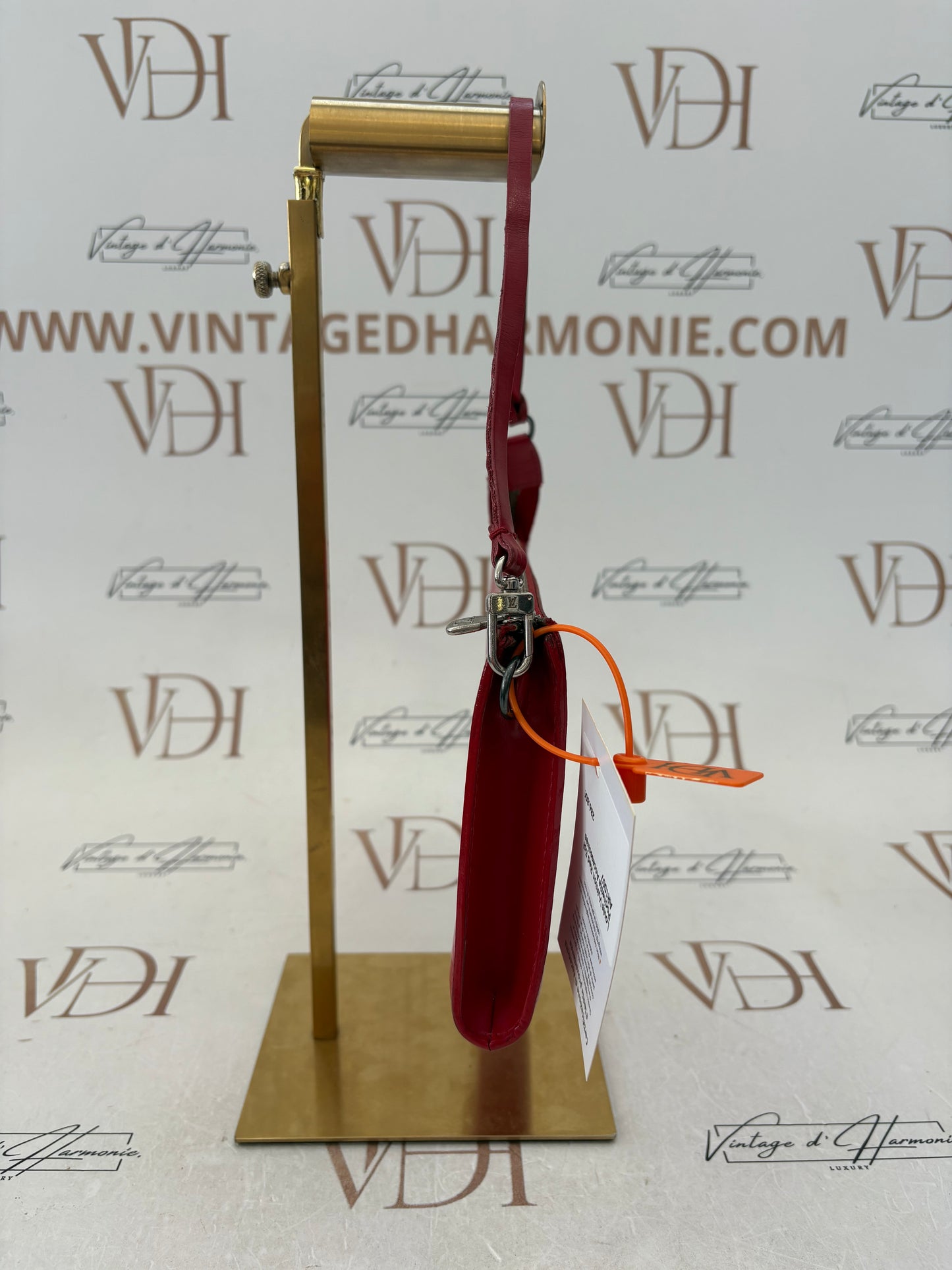 018996 - Louis Vuitton Red Epi Pochette