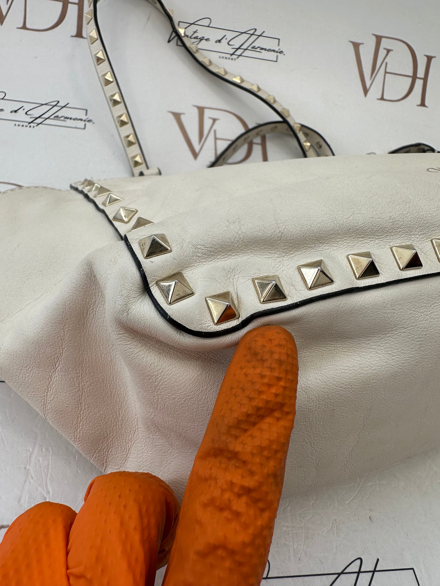 382939 - Valentino Rockstud