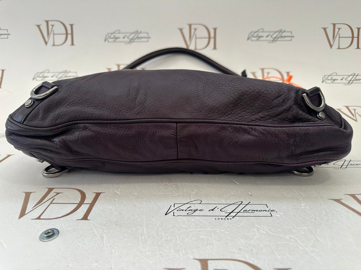 382387 - Gucci Abbey