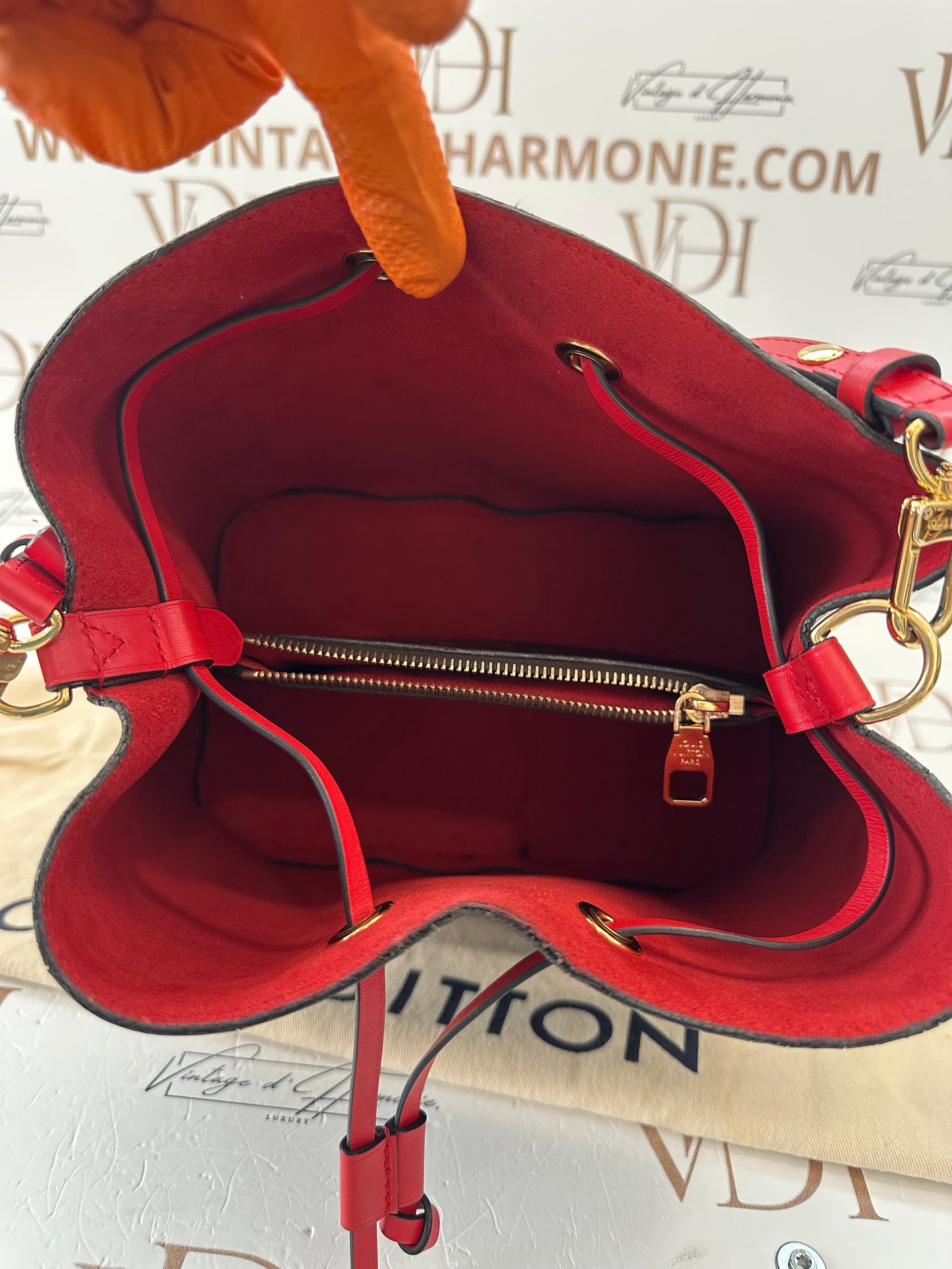 382435 - Louis Vuitton Neo Noé