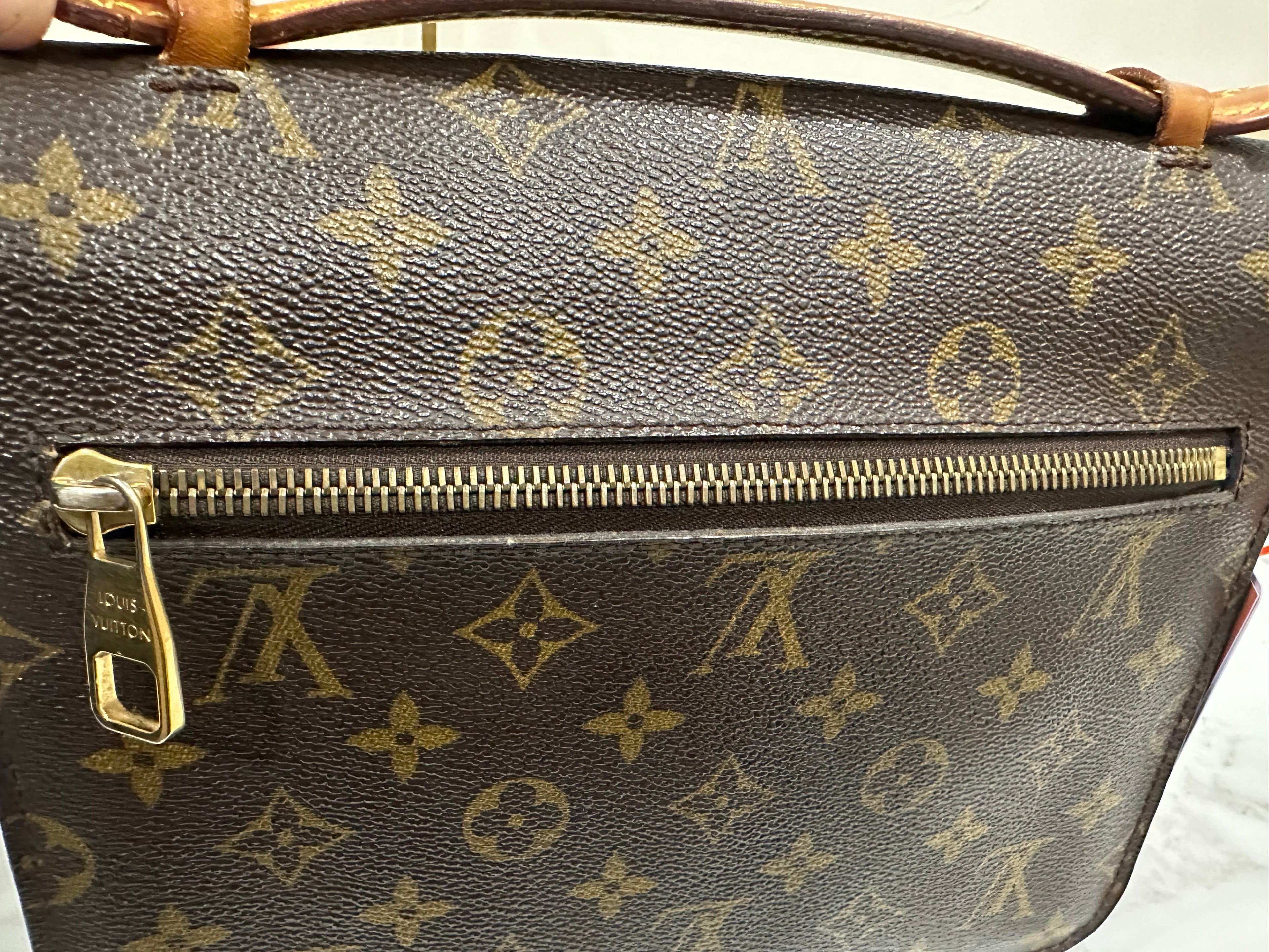 Louis Vuitton Metis