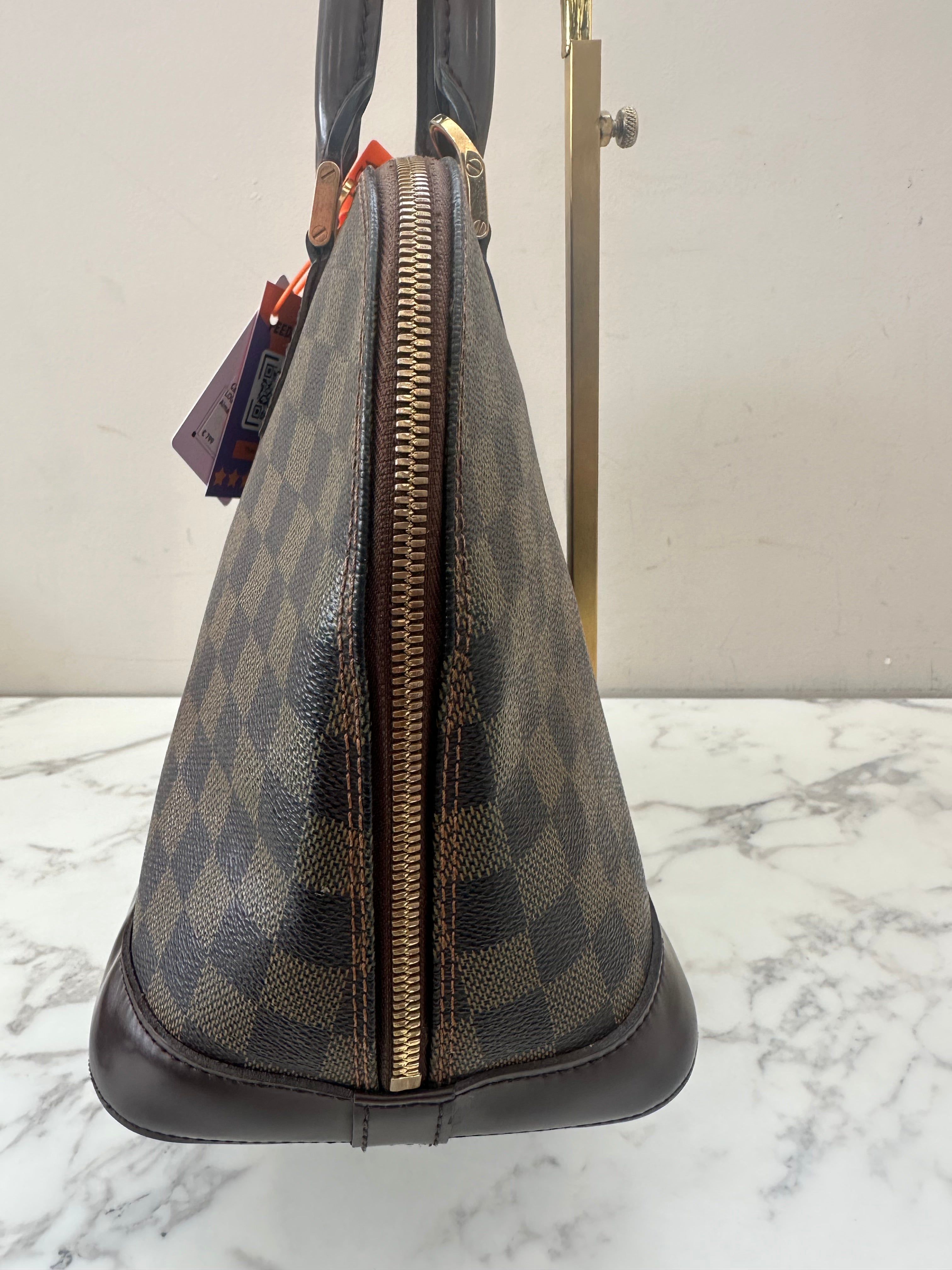 Louis Vuitton Alma PM Ebene