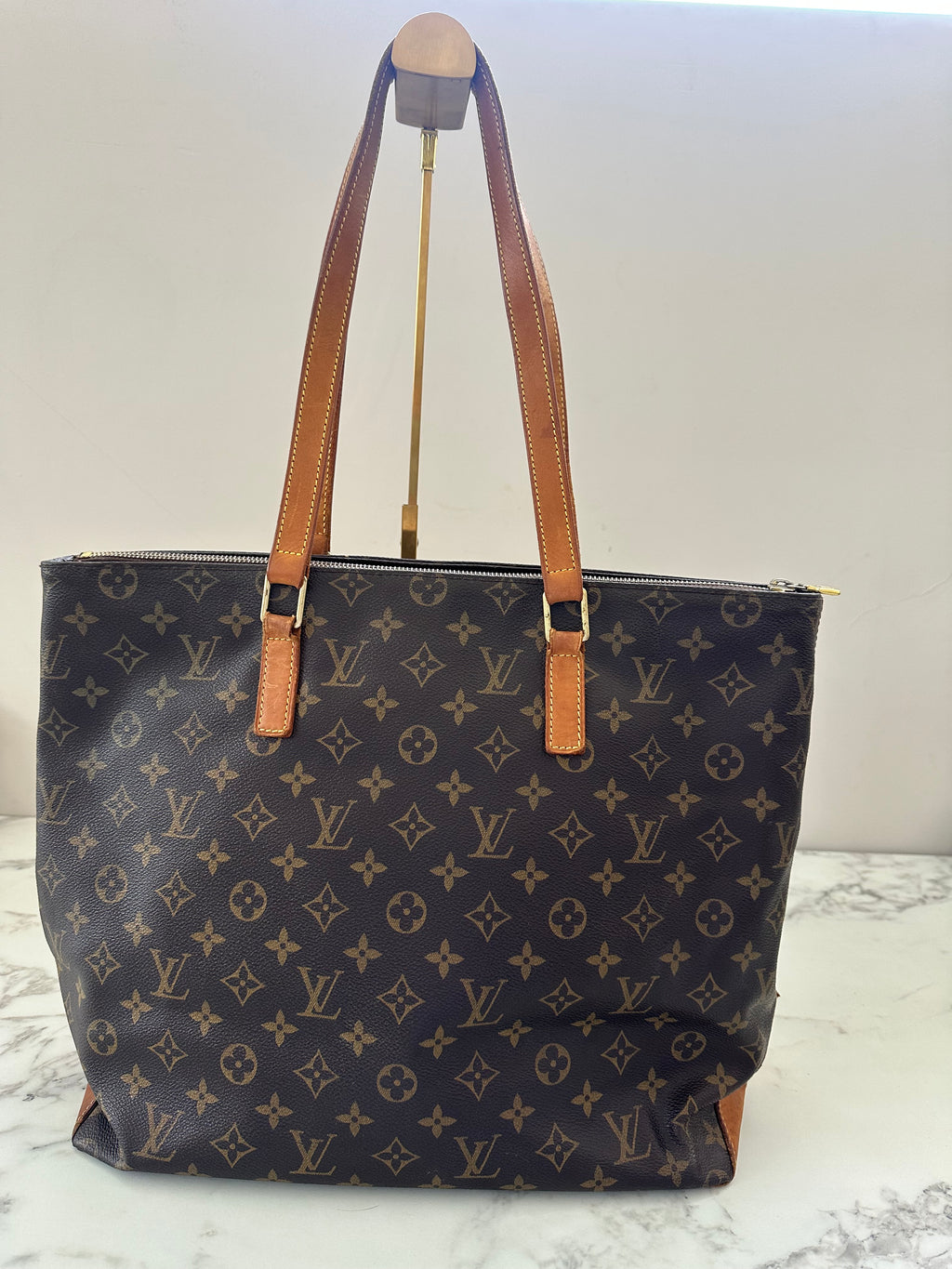 Louis Vuitton Cabas Mezzo