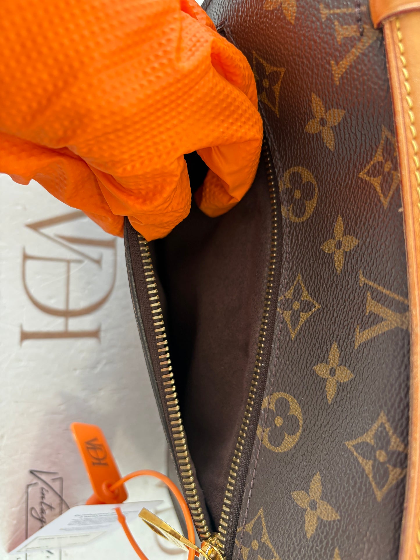 200811 - Metis Louis Vuitton