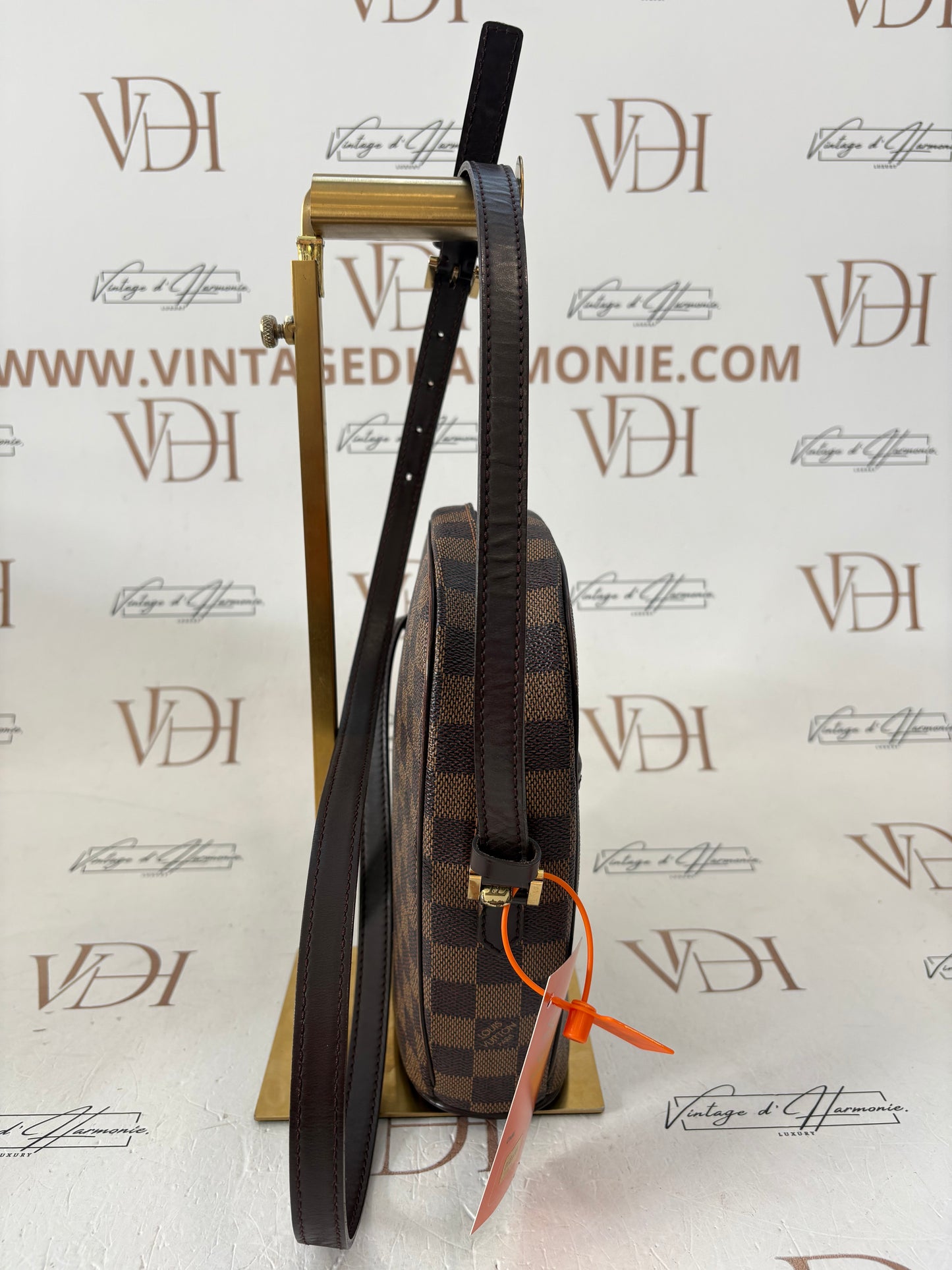 018138 - Louis Vuitton Damier Ipanema PM
