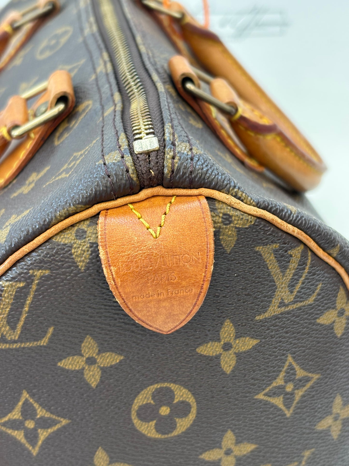 018559 - Louis Vuitton Speedy 30