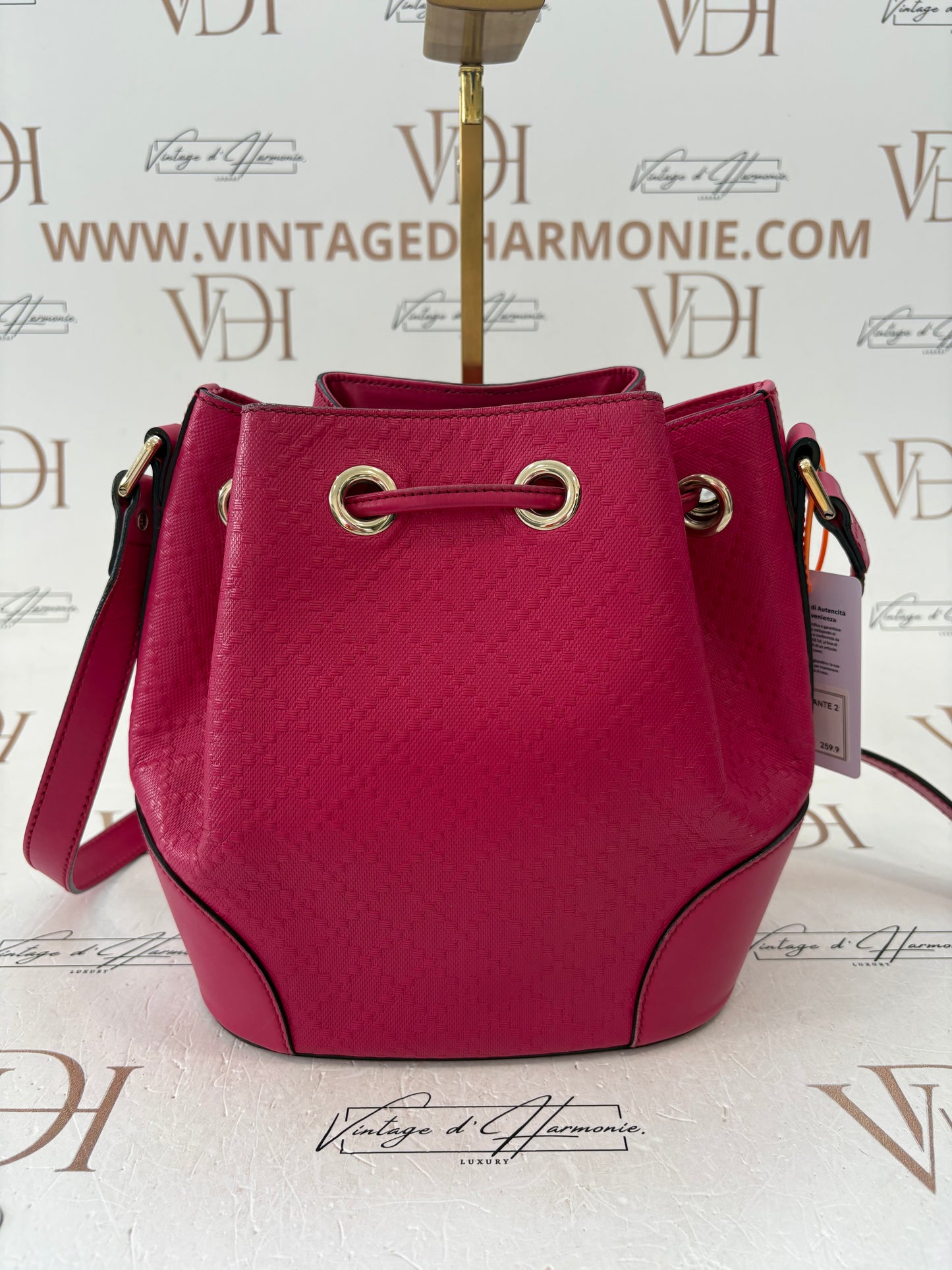 200906 - Gucci Diamante