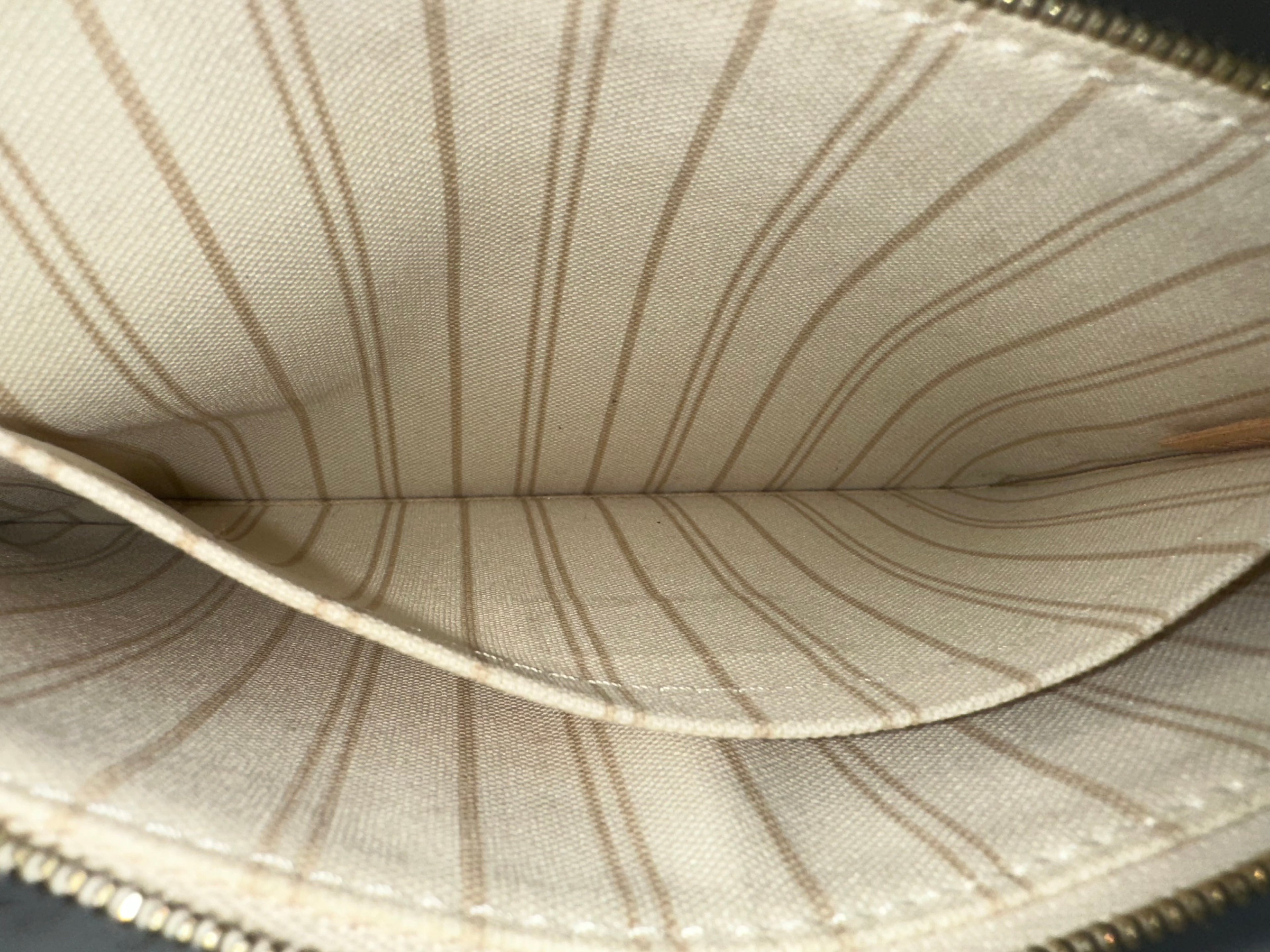 Louis Vuitton Neverfull Azur MM + Pochette