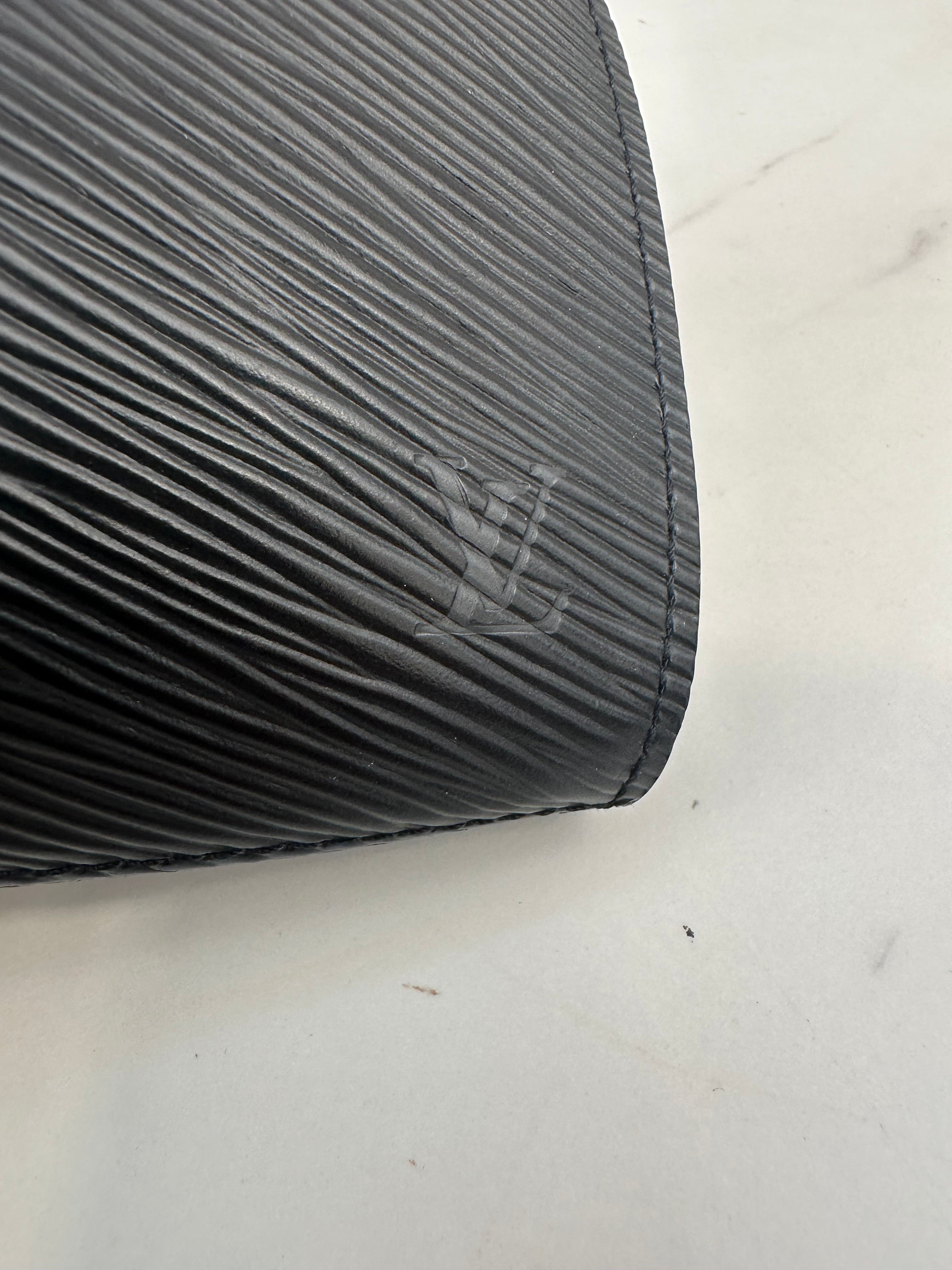 Louis Vuitton Monnaie Black Epi