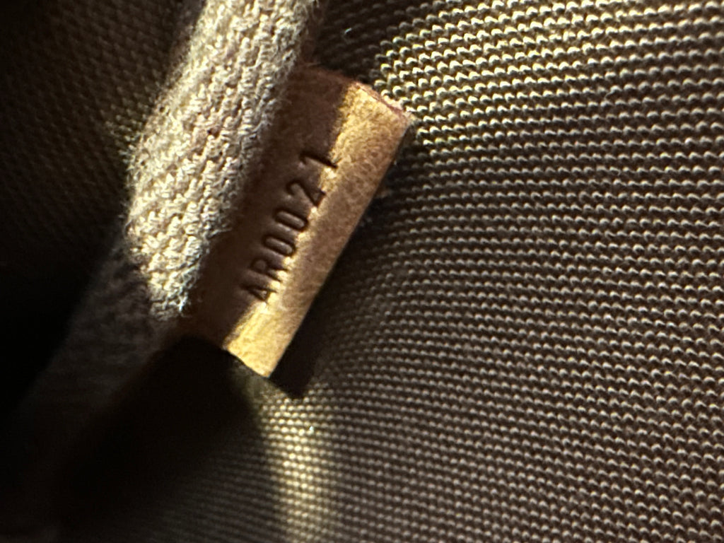 Louis Vuitton Pochette