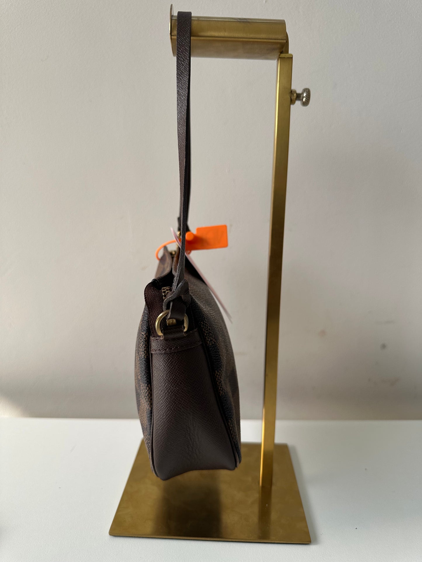 Louis Vuitton Pochette Damier