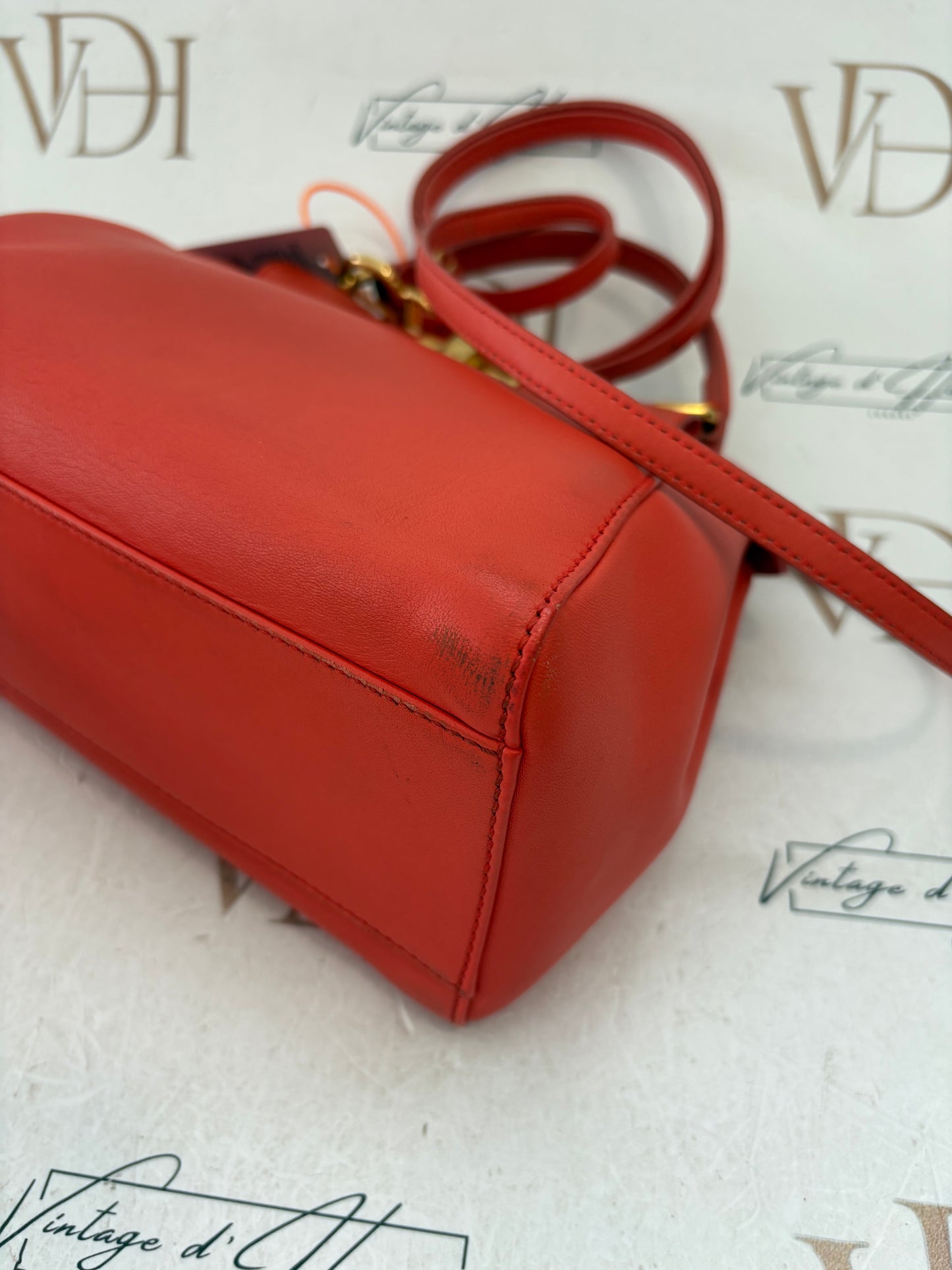 200772 - Fendi Peekaboo