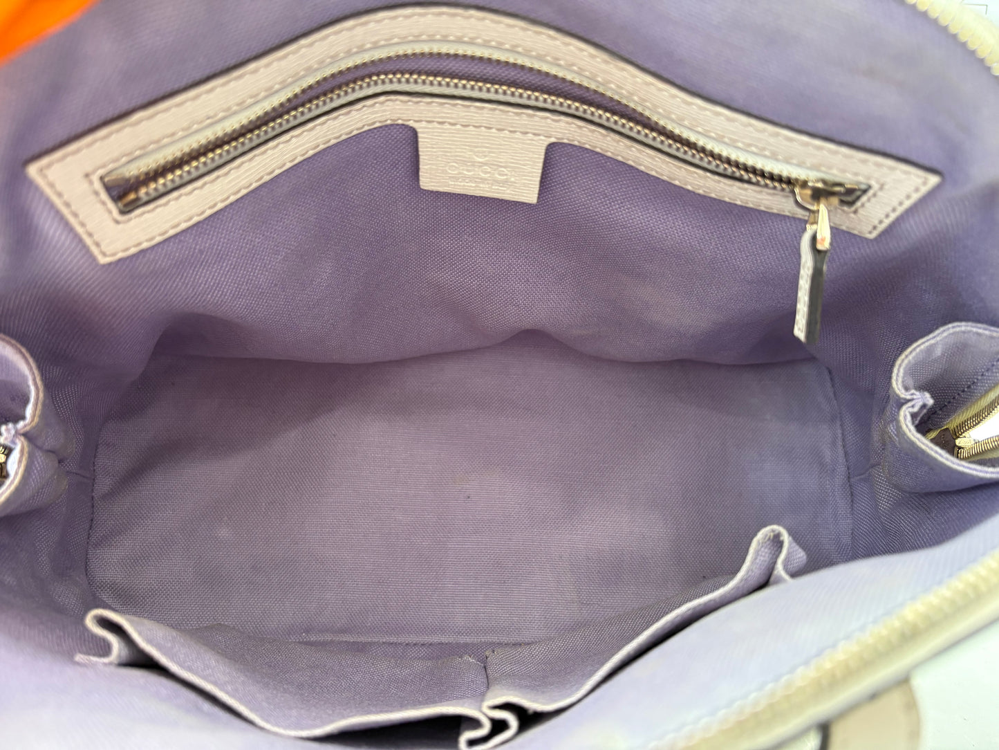 383549 - Gucci Full Moon