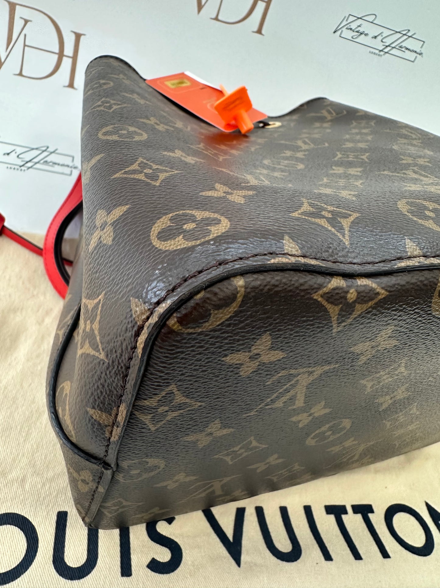 382435 - Louis Vuitton Neo Noé