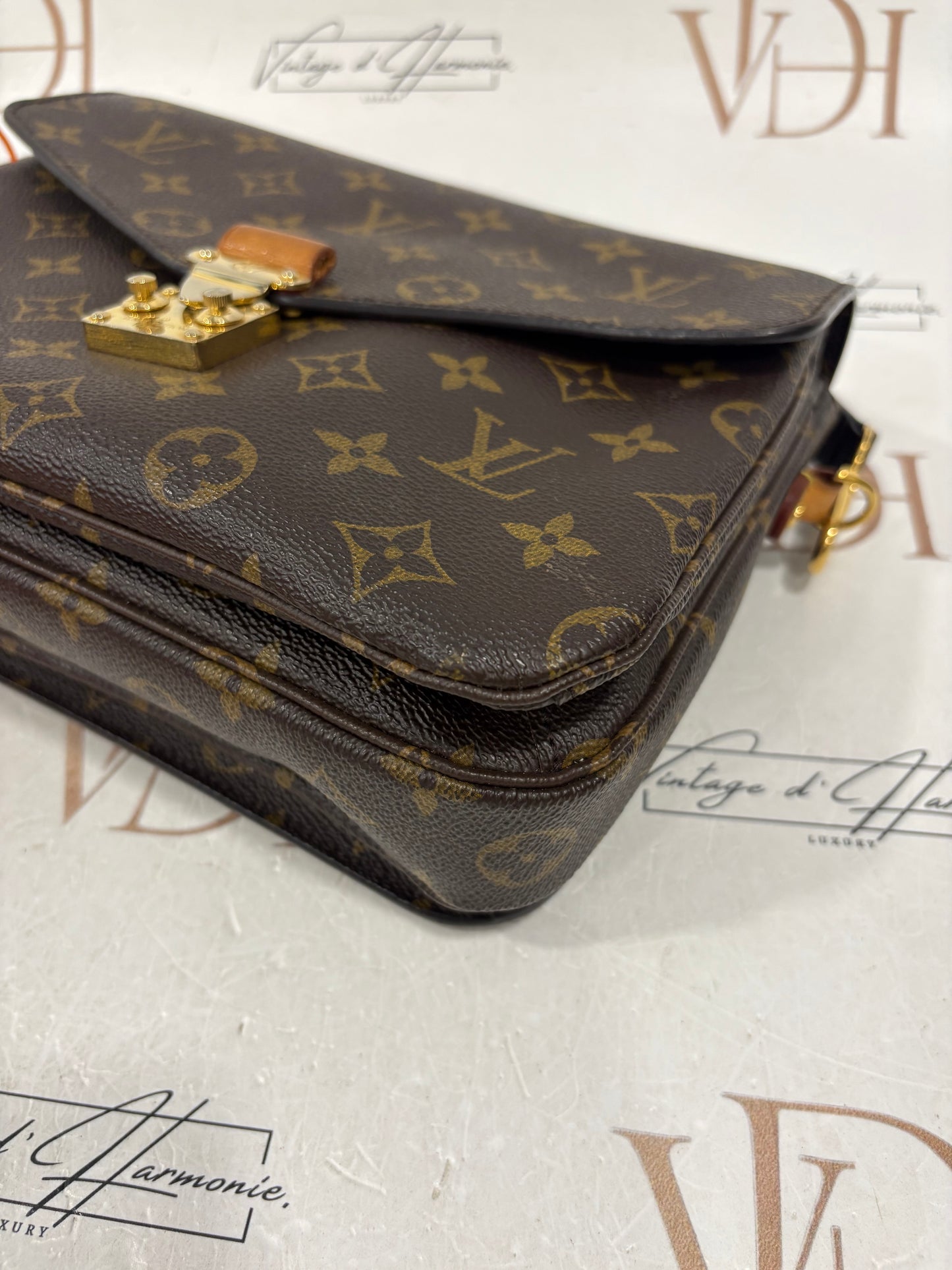 200986 - Louis Vuitton Metis