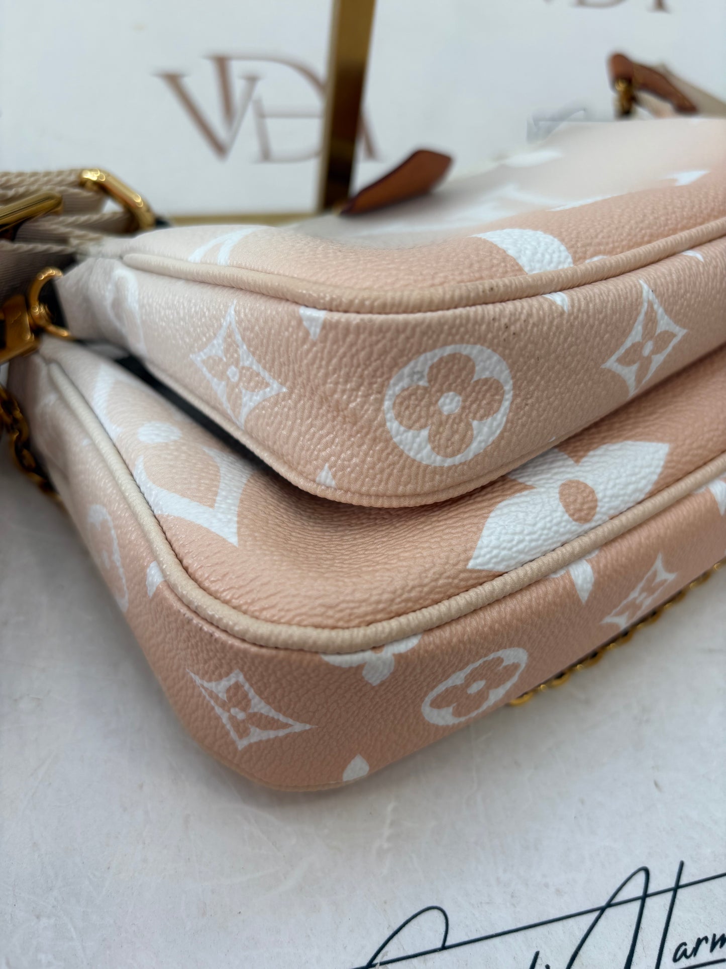 383306 - Louis Vuitton MultiPoschette