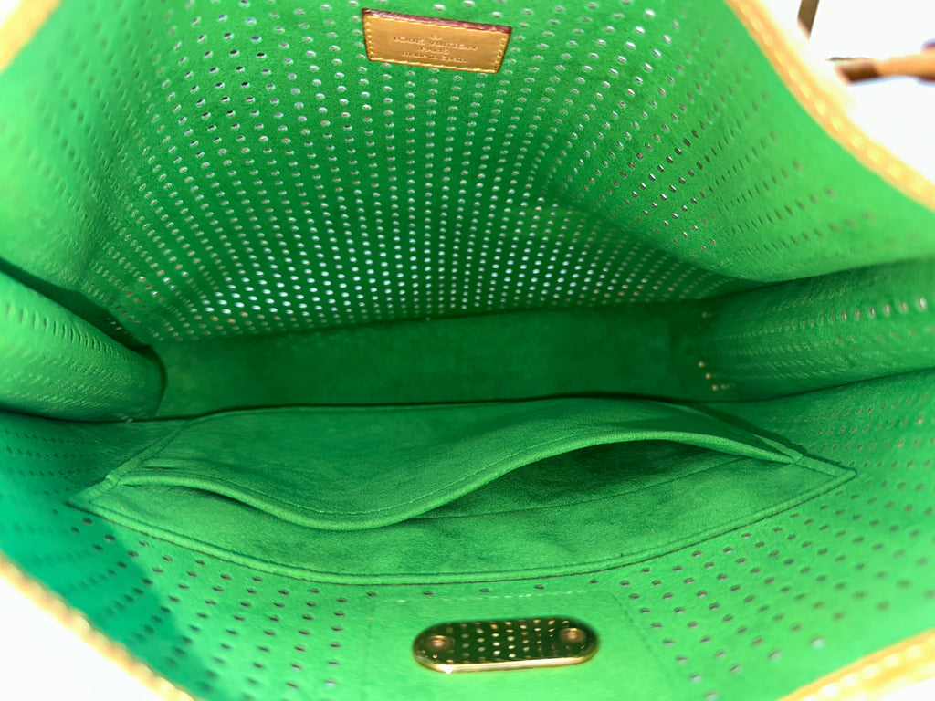 Louis Vuitton Musette Perfo